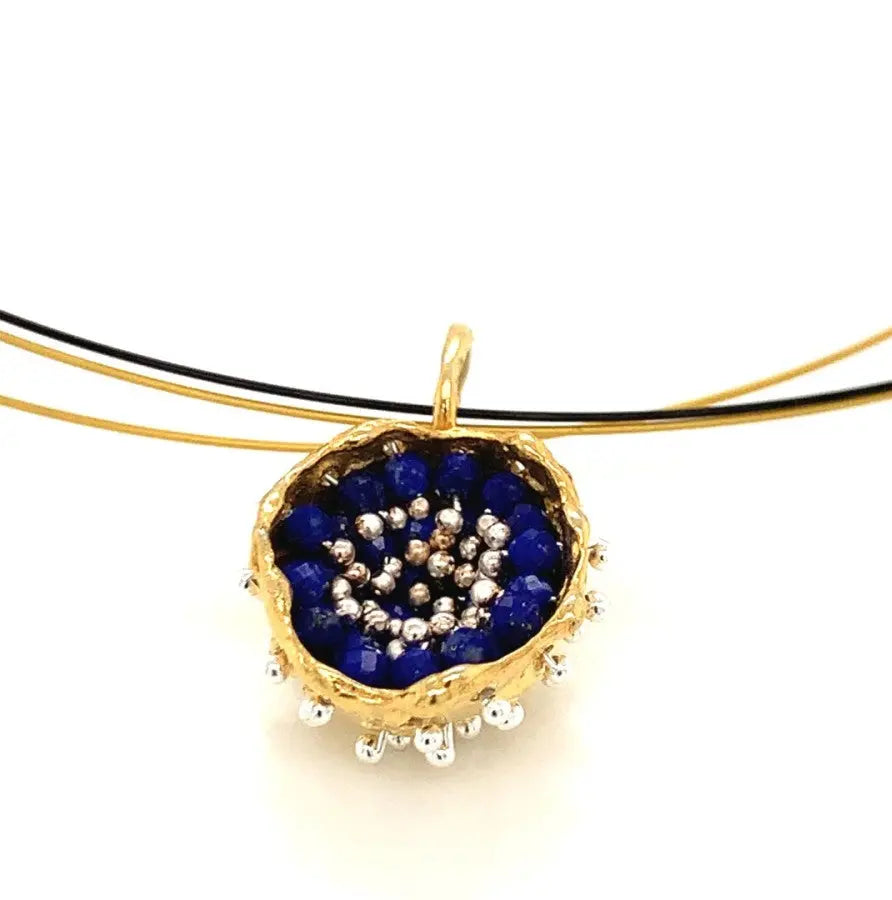 Dance of Stamens Necklace Midi, Gold Plated Pendant with Lapis Lazuli