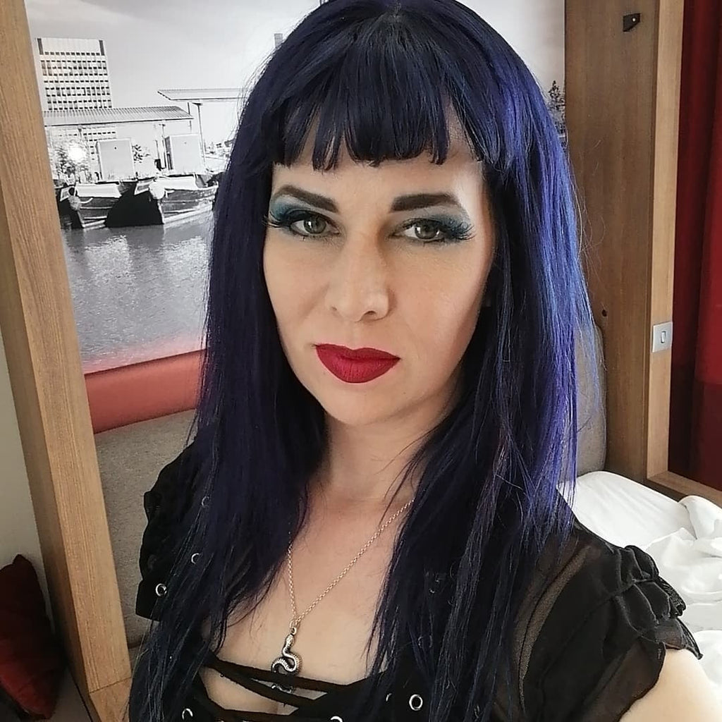 Dark Blue Semi-Permanent Hair Dye - After Midnight Blue | Manic Panic