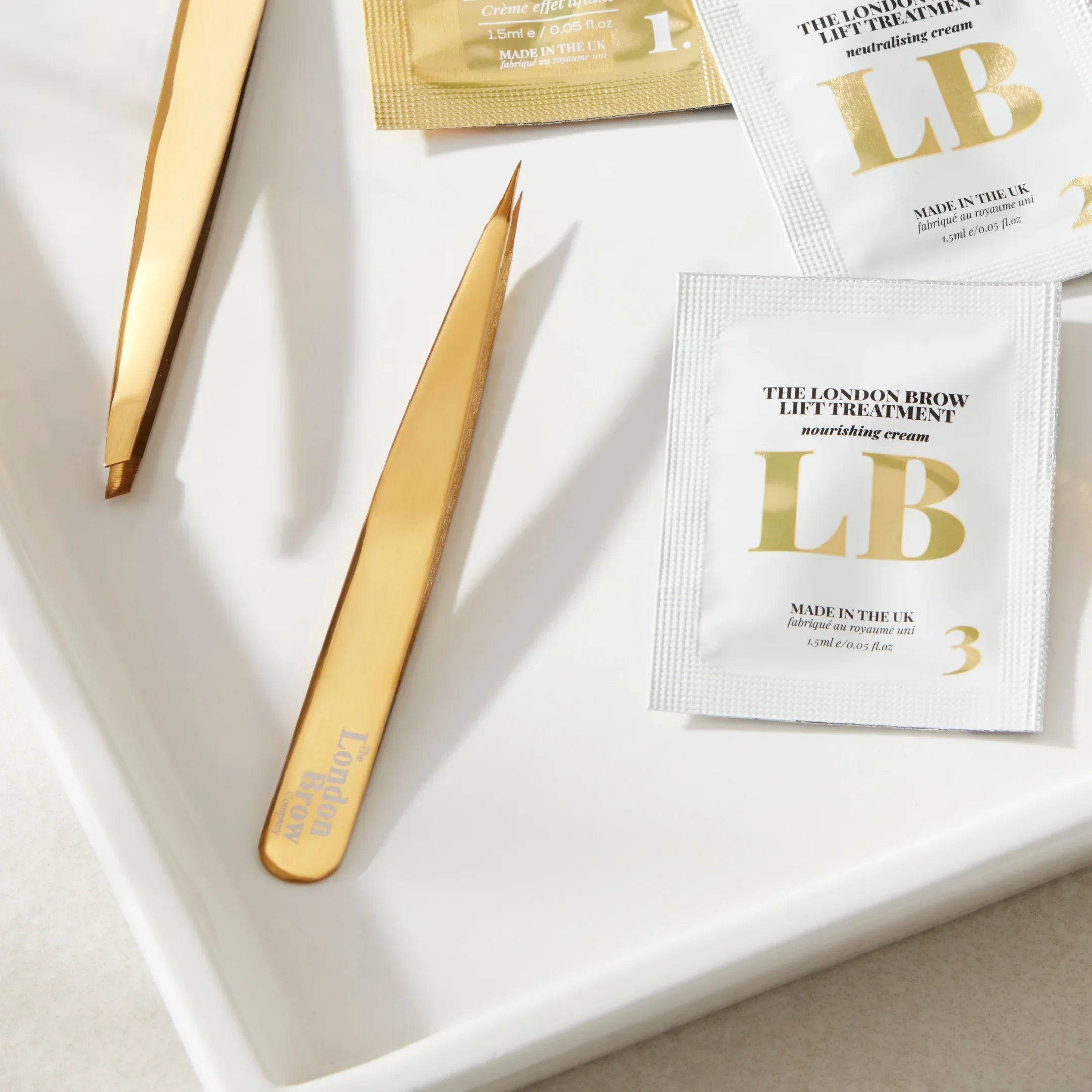 Gold Pointed Brow Tweezers