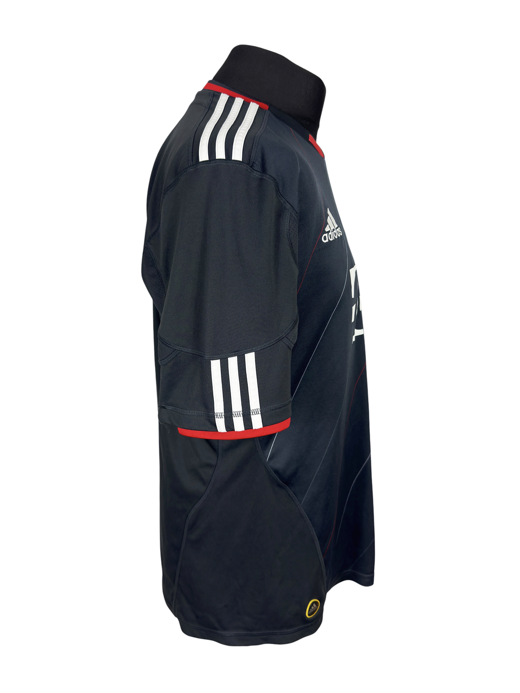 2010-11 Bayern Munich Third - Size L (M Fit)