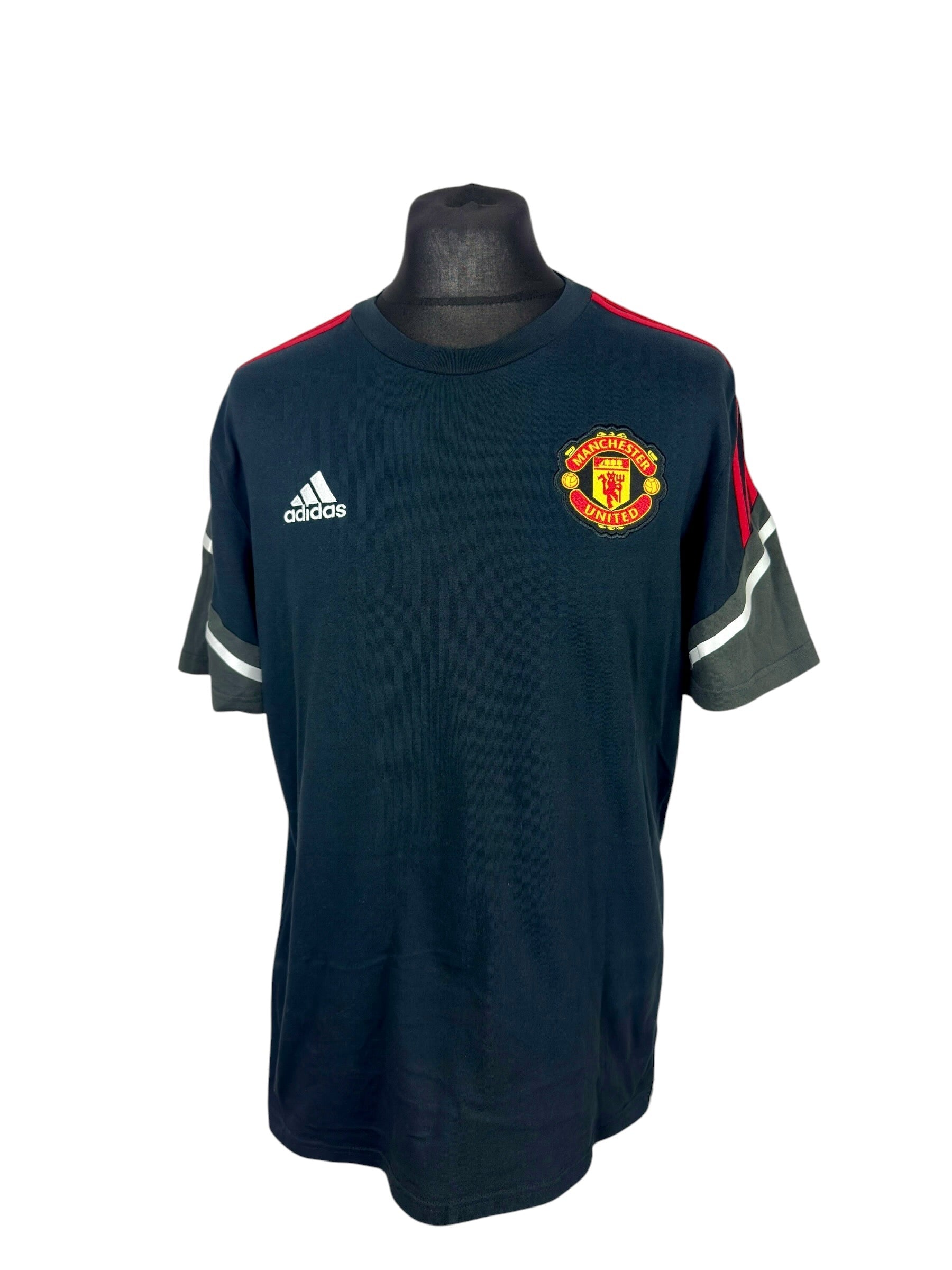 Manchester United 2022-23 Training - Size XL