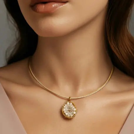 Dance of Stamens Necklace Midi, Gold plated Hollow Bezel with Fresh Water Pearls