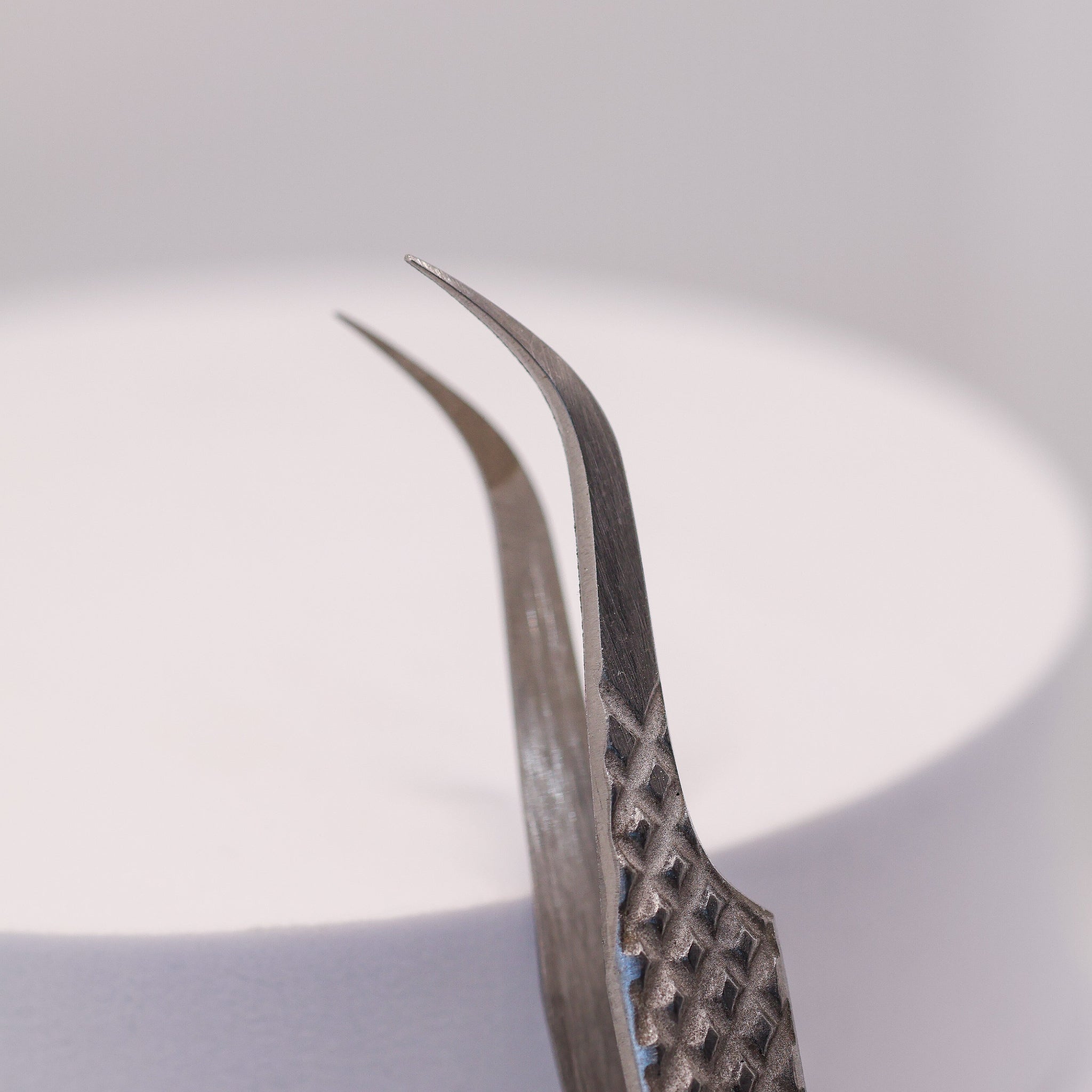 All Purpose Curved 60 Degree Fibre Grip Tweezers