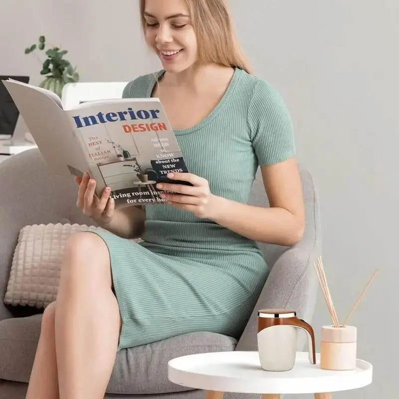 Portable Self-Stirring Cup