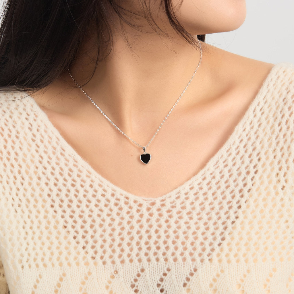 Black Onyx Gemstone Heart Necklace