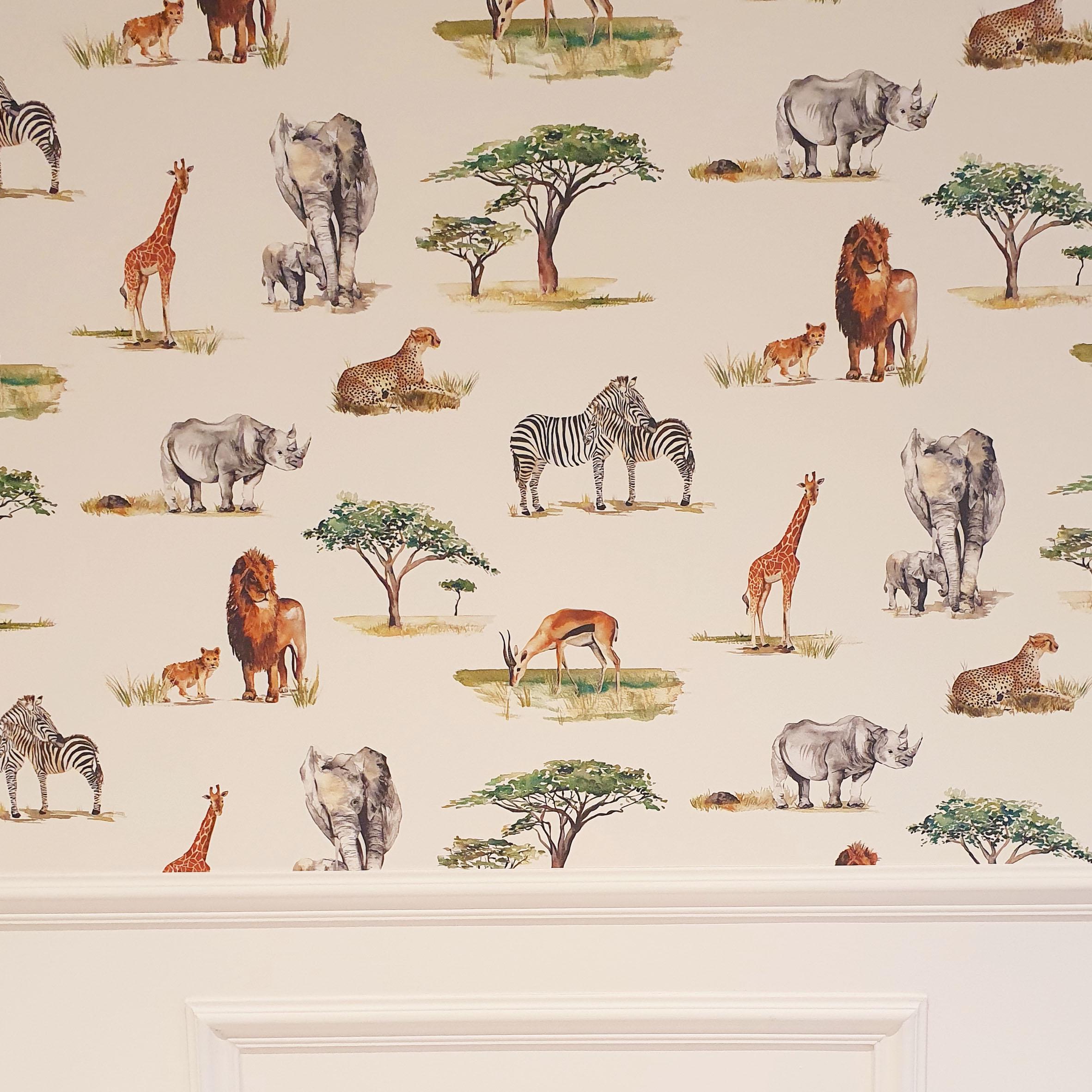 Safari Animals Watercolour Wallpaper - Children's Bedroom & Nursery