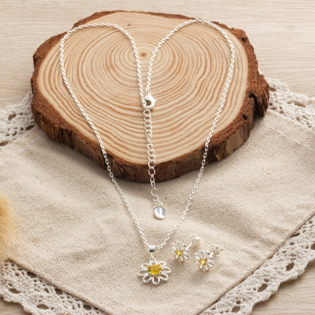 Daisy Set Created with Zircondia® Crystals