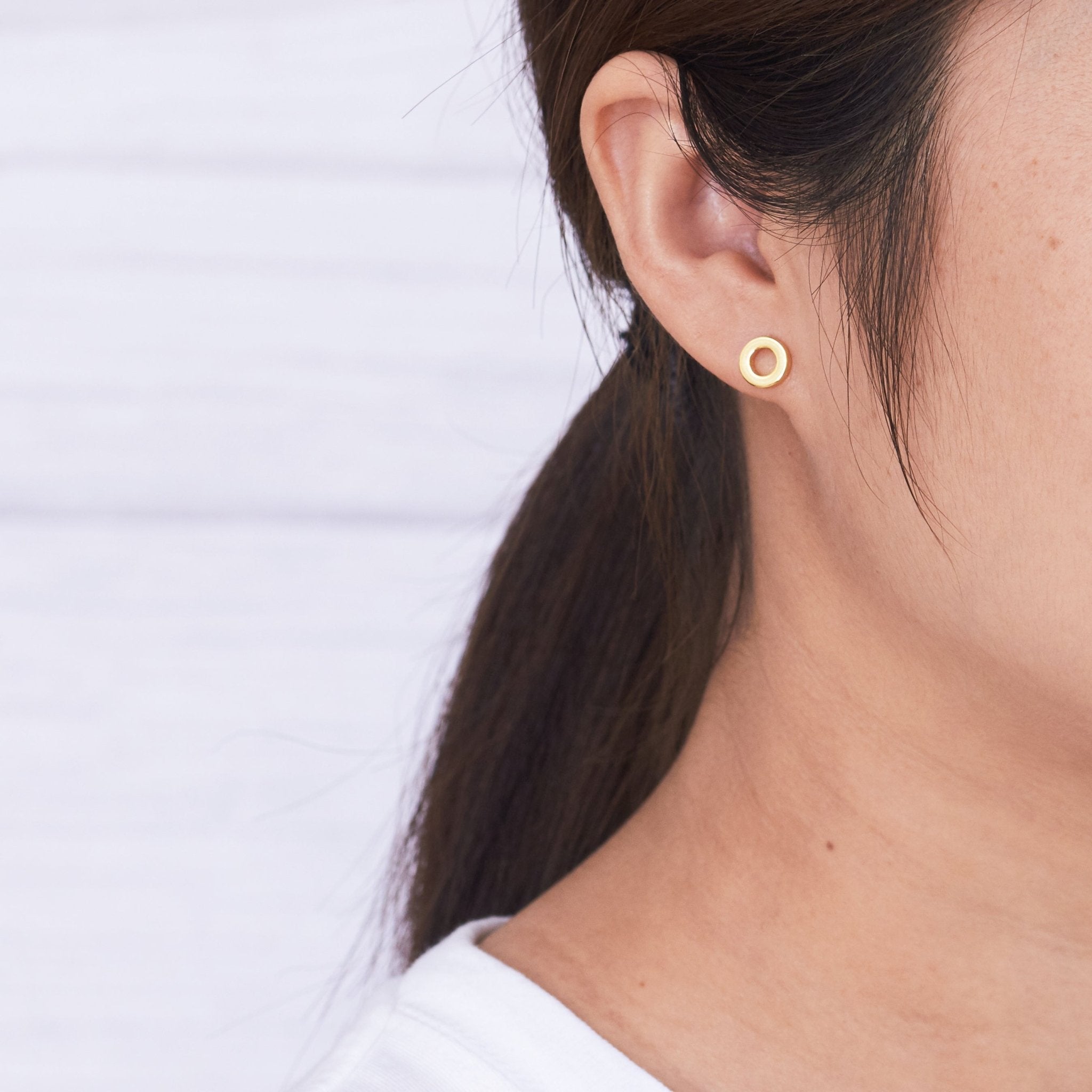 18k Gold Plated Circle Stud Earrings