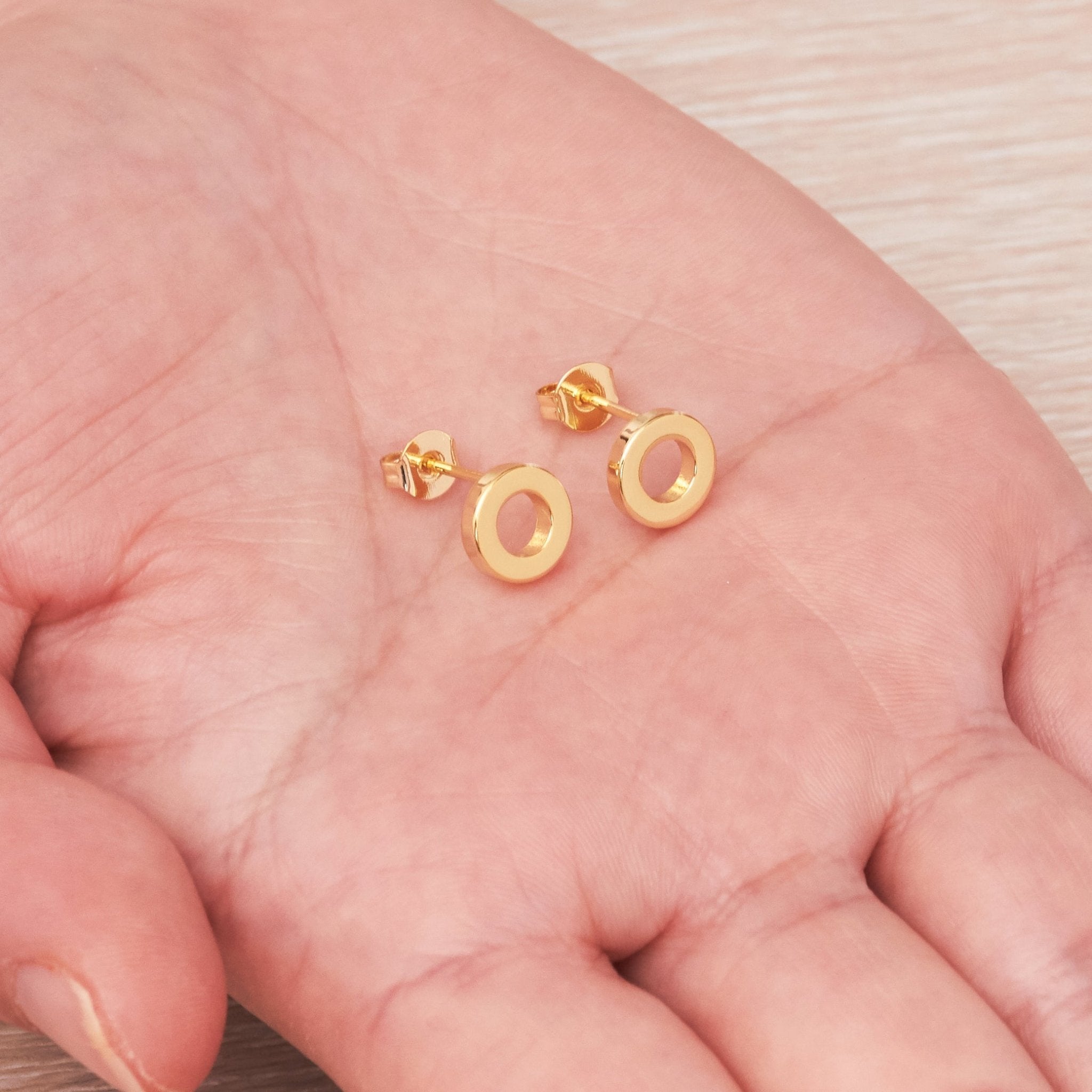 18k Gold Plated Circle Stud Earrings