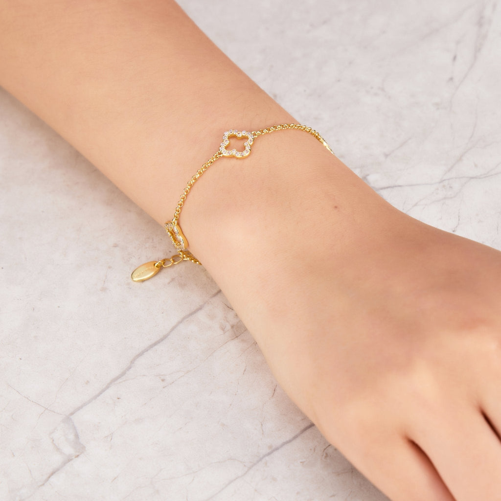 18k Gold Plated Clover Bracelet Created with Zircondia® Crystals