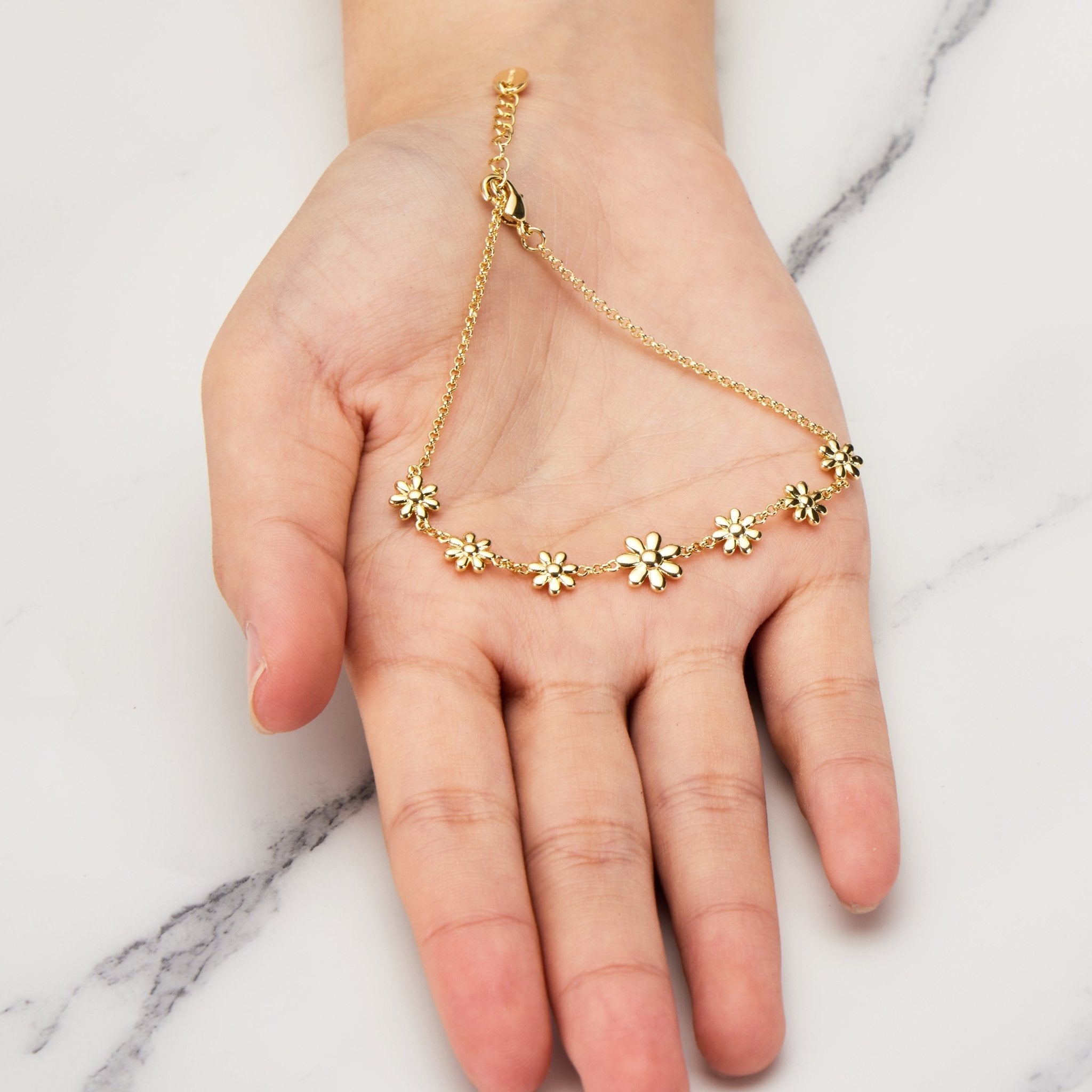 18k Gold Plated Daisy Bracelet