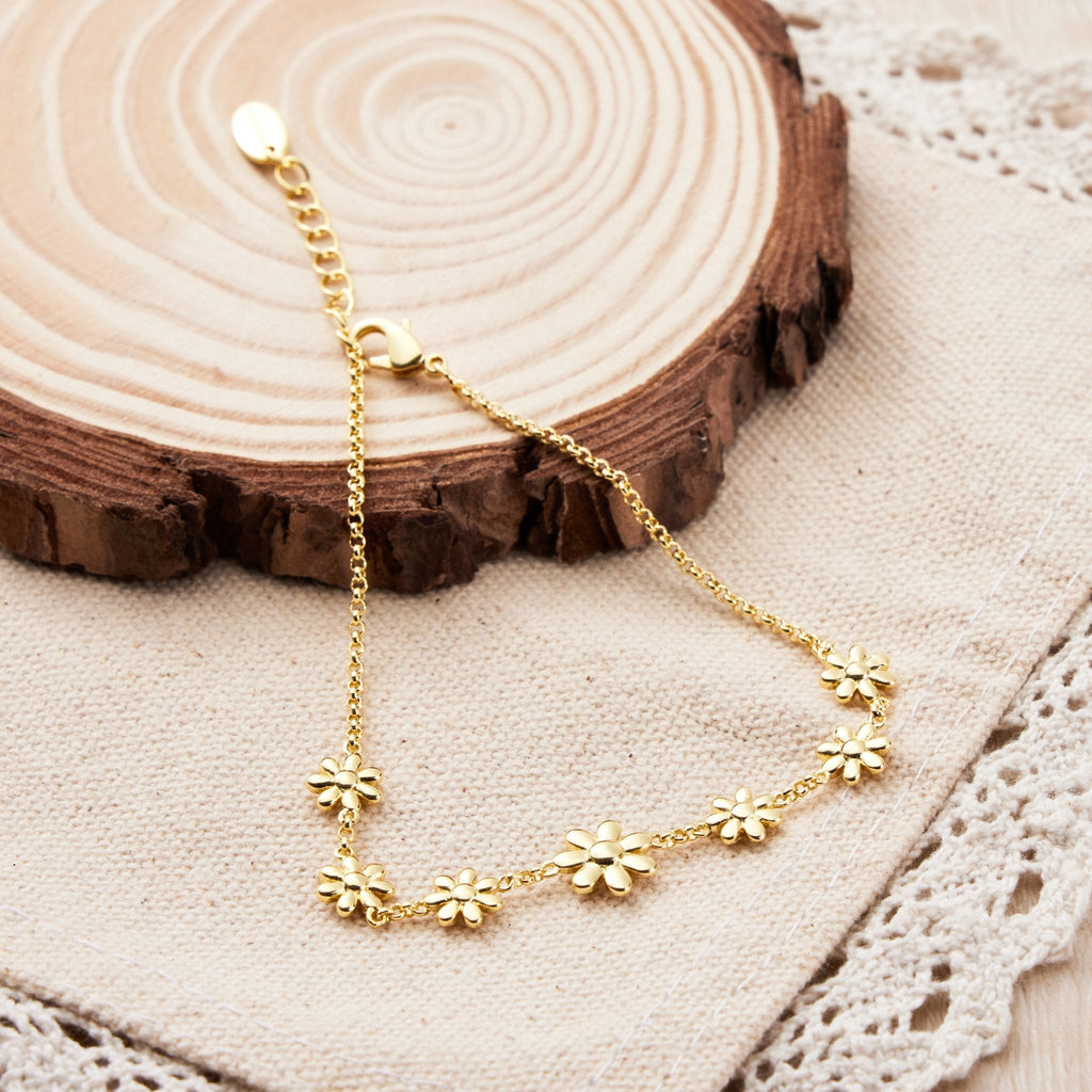 18k Gold Plated Daisy Bracelet