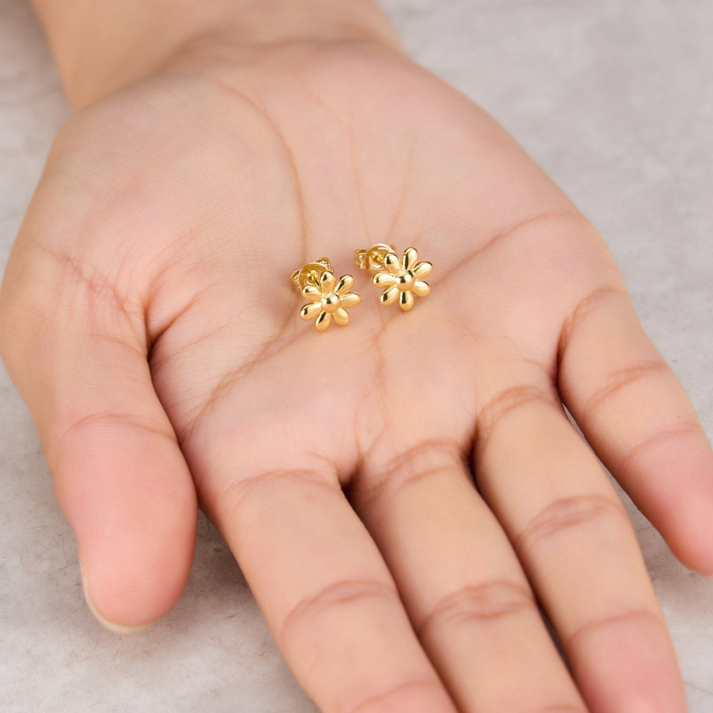 18k Gold Plated Daisy Earrings