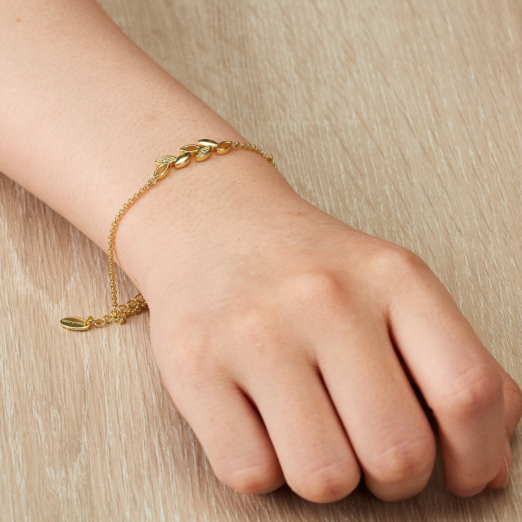 18k Gold Plated Leaf Chain Bracelet Created with Zircondia® Crystals