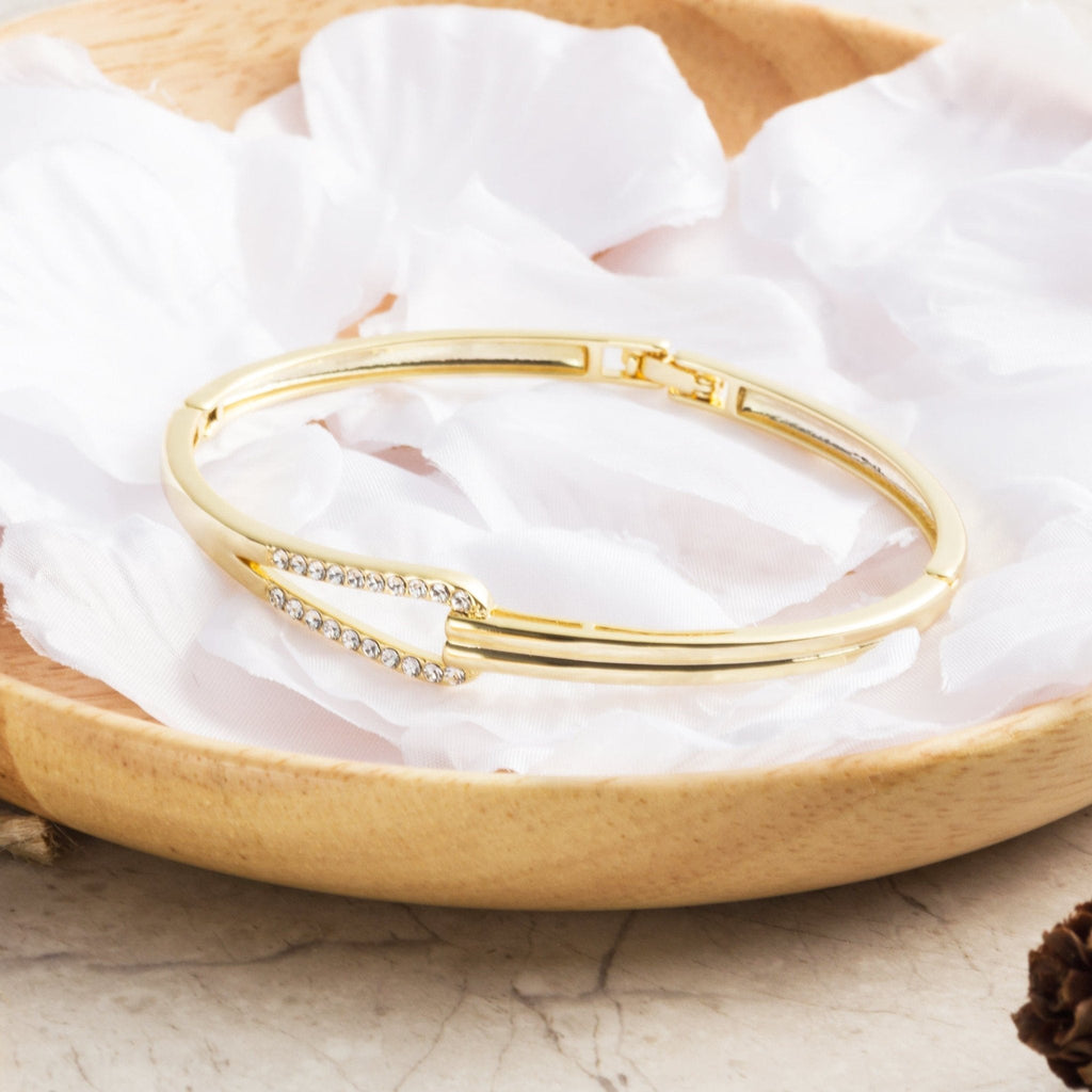 18k Gold Plated Link Bangle Created with Zircondia® Crystals (7 Inch)