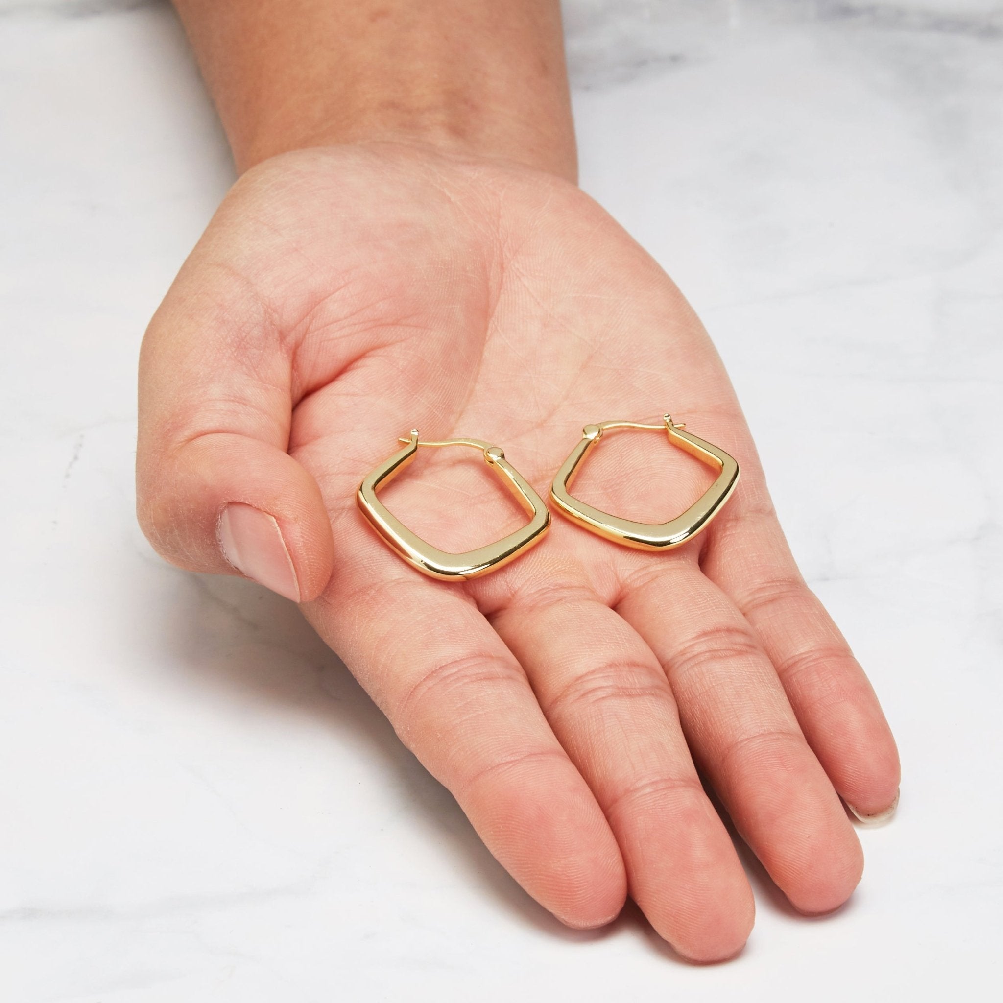 18k Gold Plated Medium Chunky Hoop Earrings