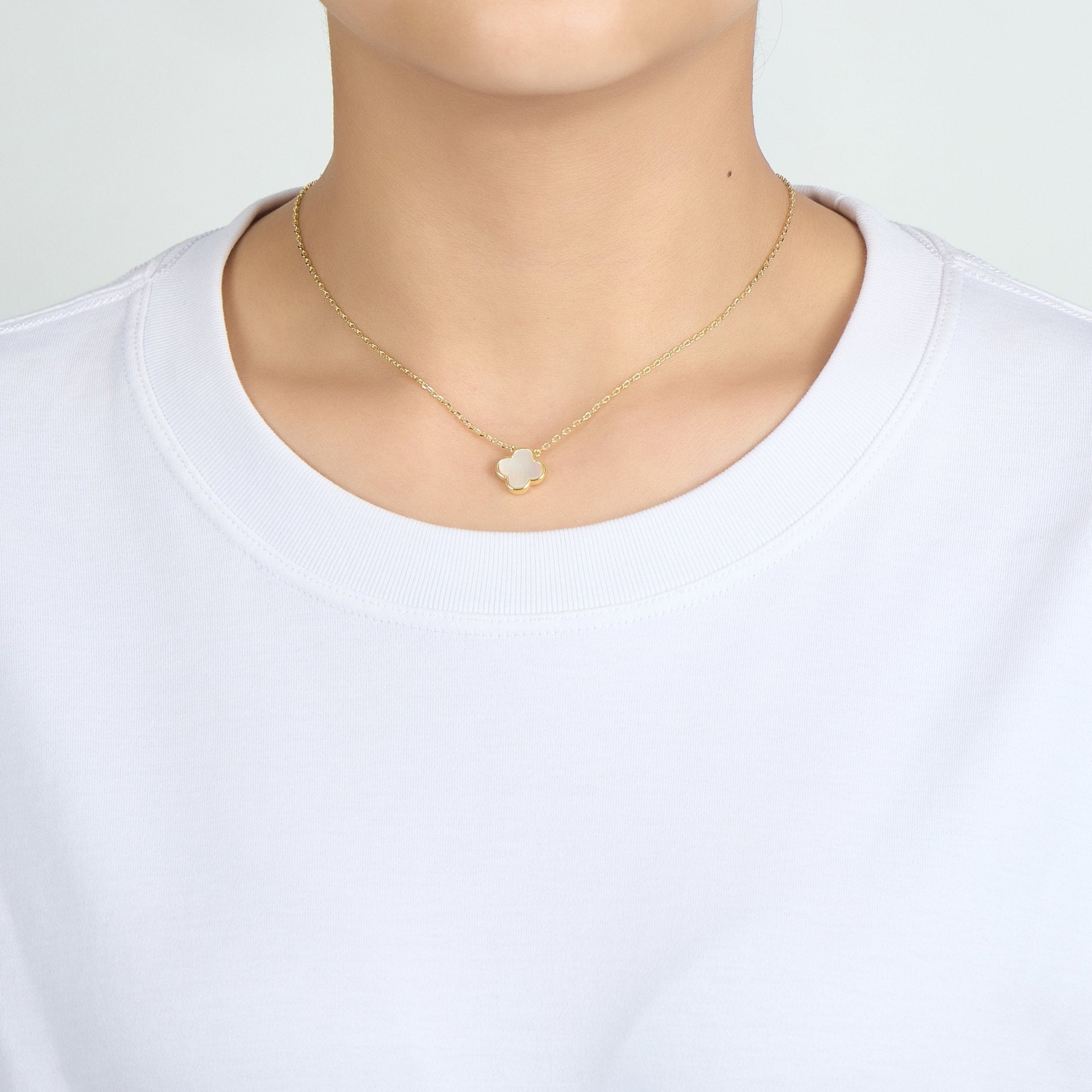 18k Gold Plated Mother of Pearl Gemstone Clover Necklace