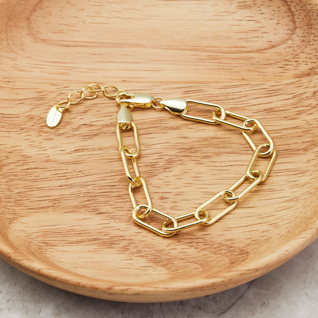 18k Gold Plated Paperclip Bracelet
