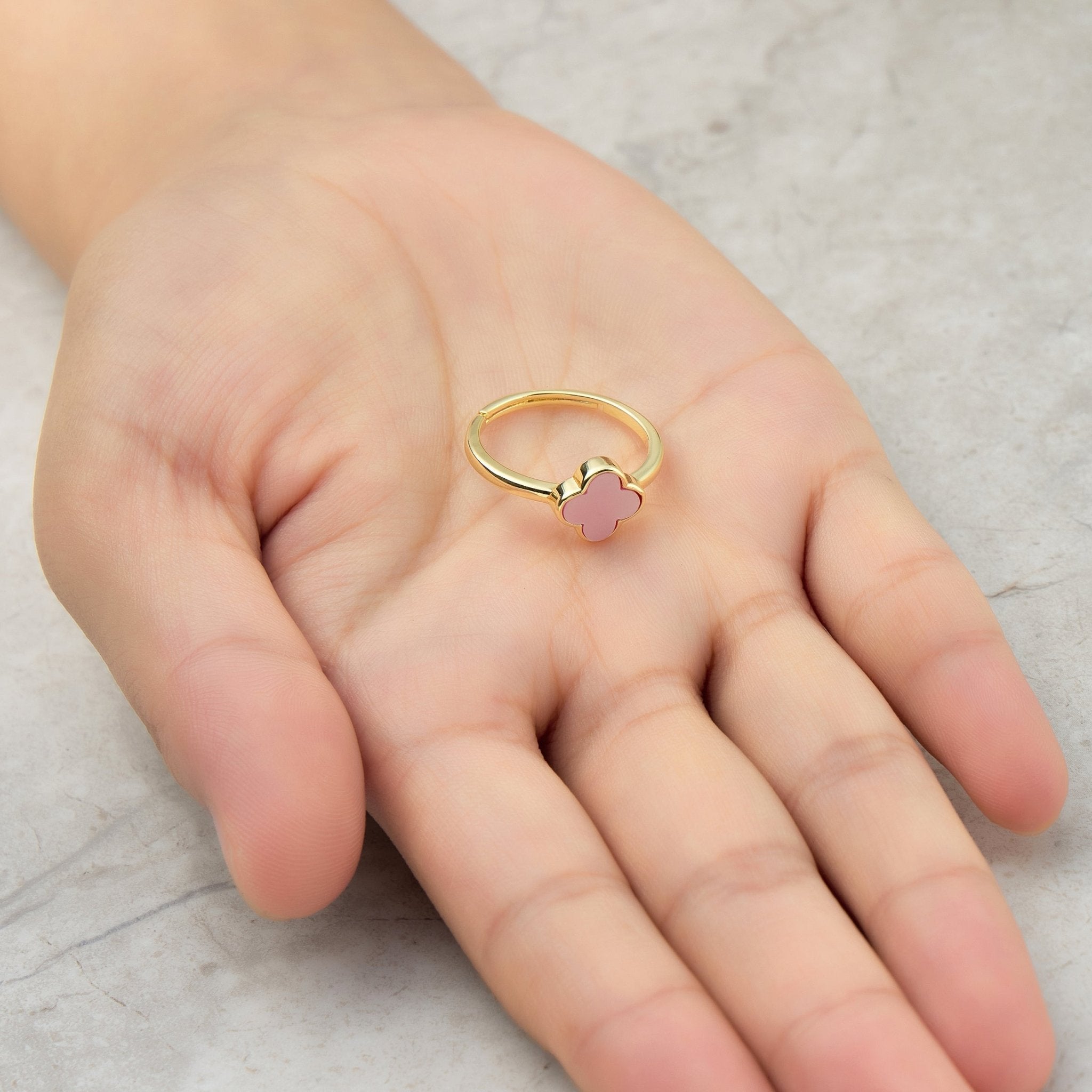 18k Gold Plated Pink Mother of Pearl Gemstone Adjustable Clover Ring