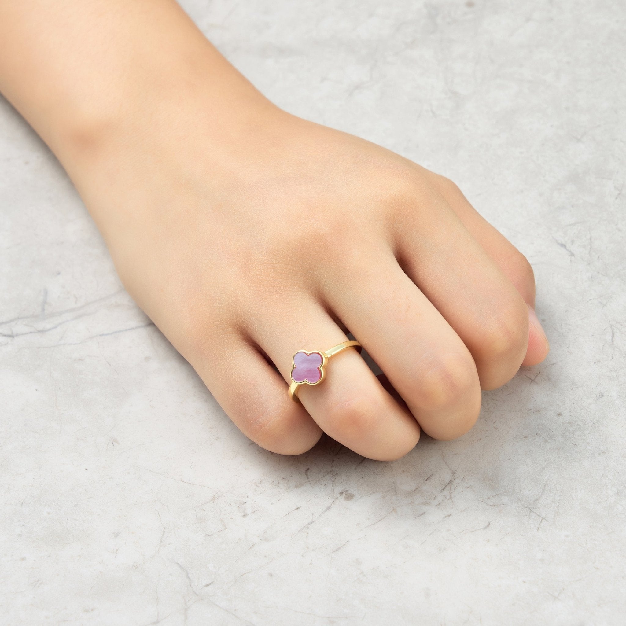 18k Gold Plated Pink Mother of Pearl Gemstone Adjustable Clover Ring