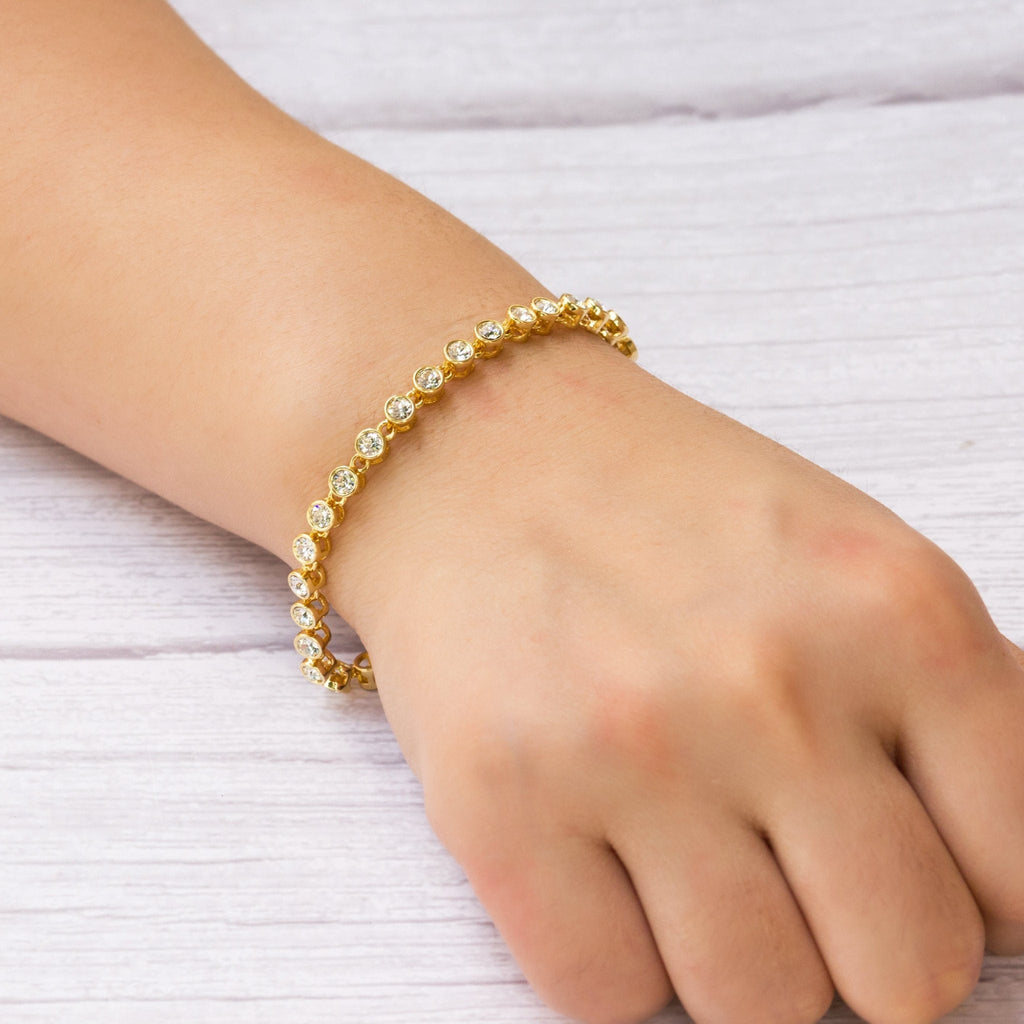 18k Gold Plated Solitaire Bracelet Created with Zircondia® Crystals