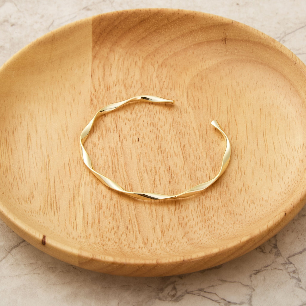18k Gold Plated Spiral Cuff Bangle
