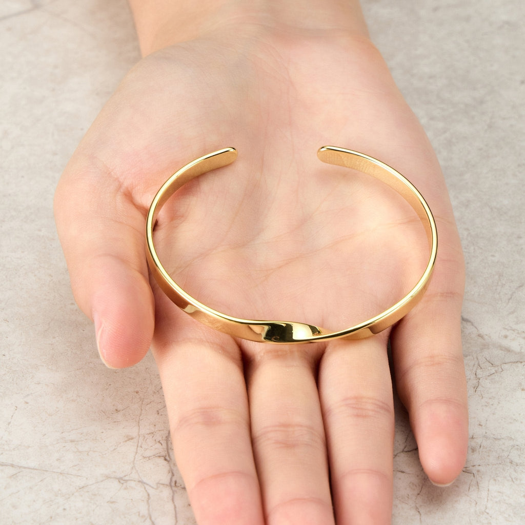 18k Gold Plated Twist Cuff Bangle