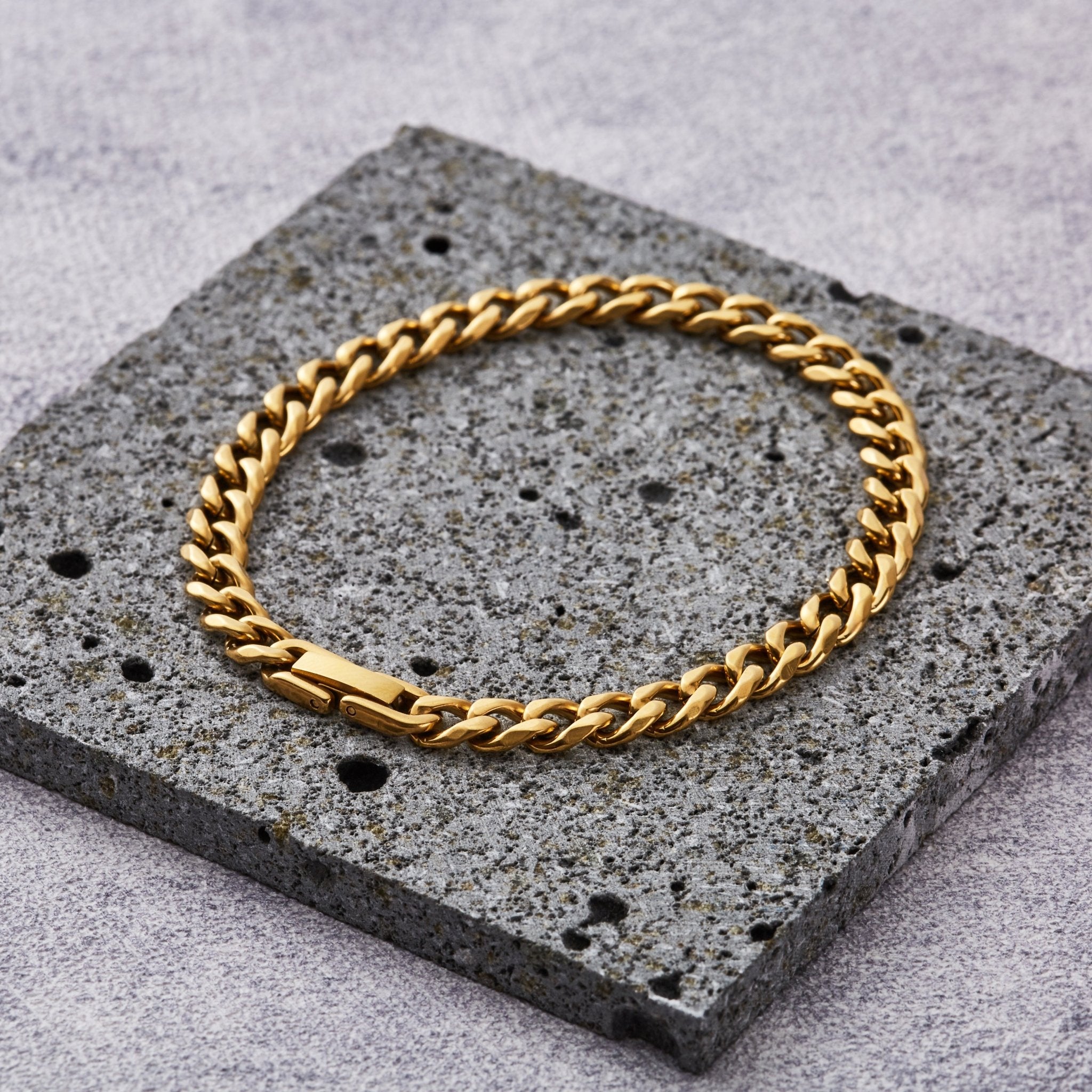 Men's 6mm 18k Gold Plated Stainless Steel 7.5-8.5 Inch Curb Chain Bracelet