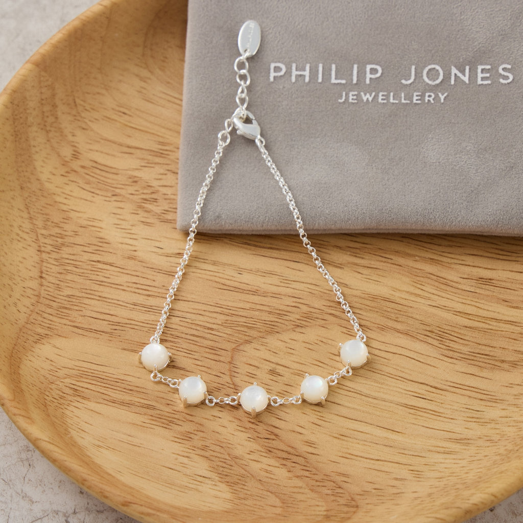 Mother of Pearl Gemstone Bracelet