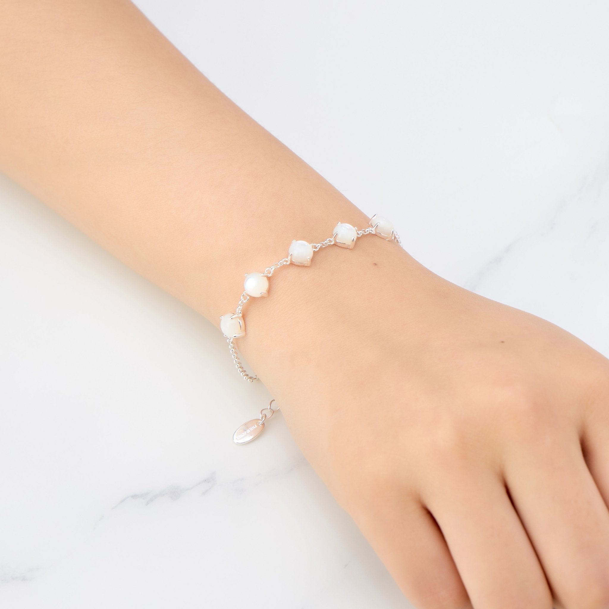 Mother of Pearl Gemstone Bracelet with Quote Card