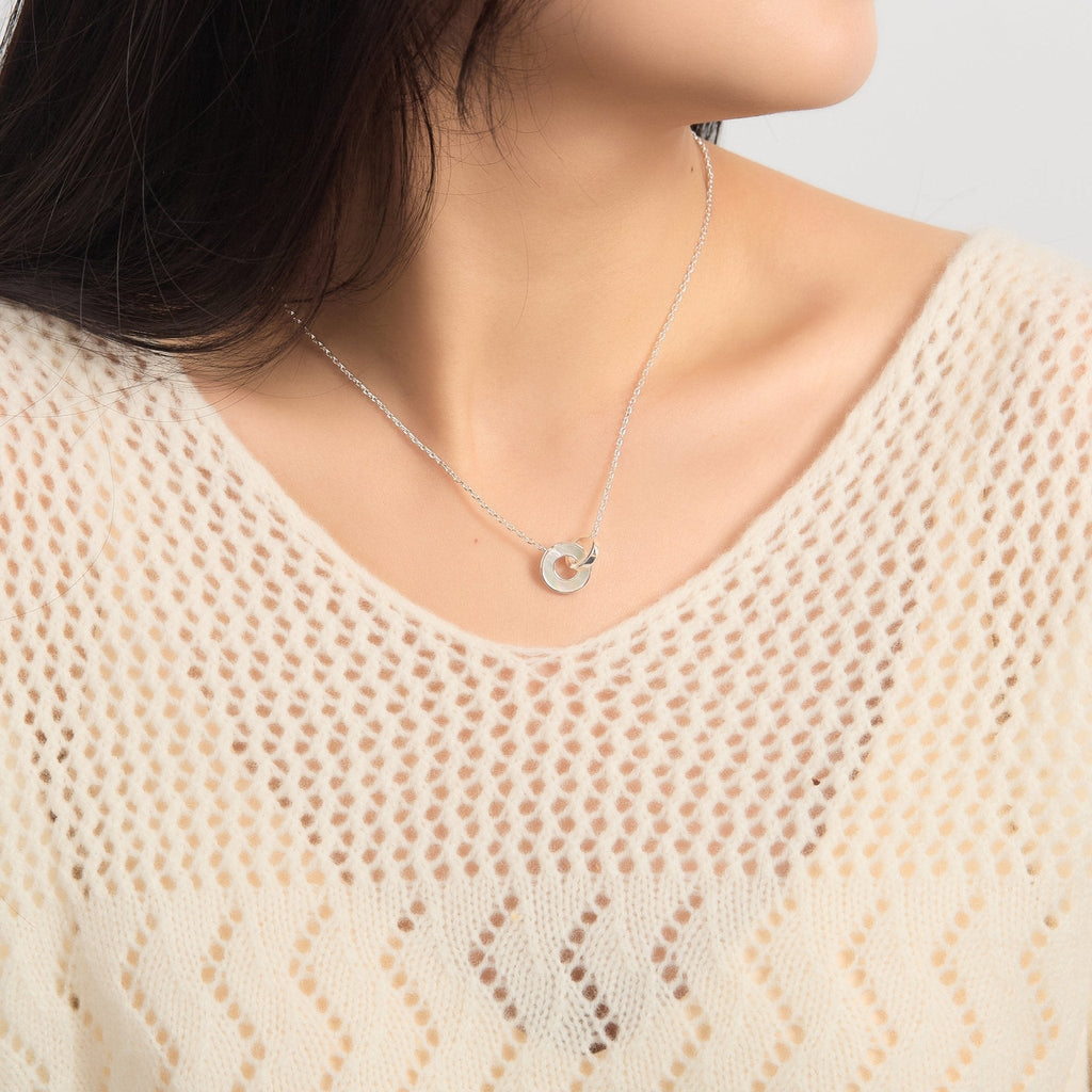 Mother of Pearl Gemstone Circle Link Necklace