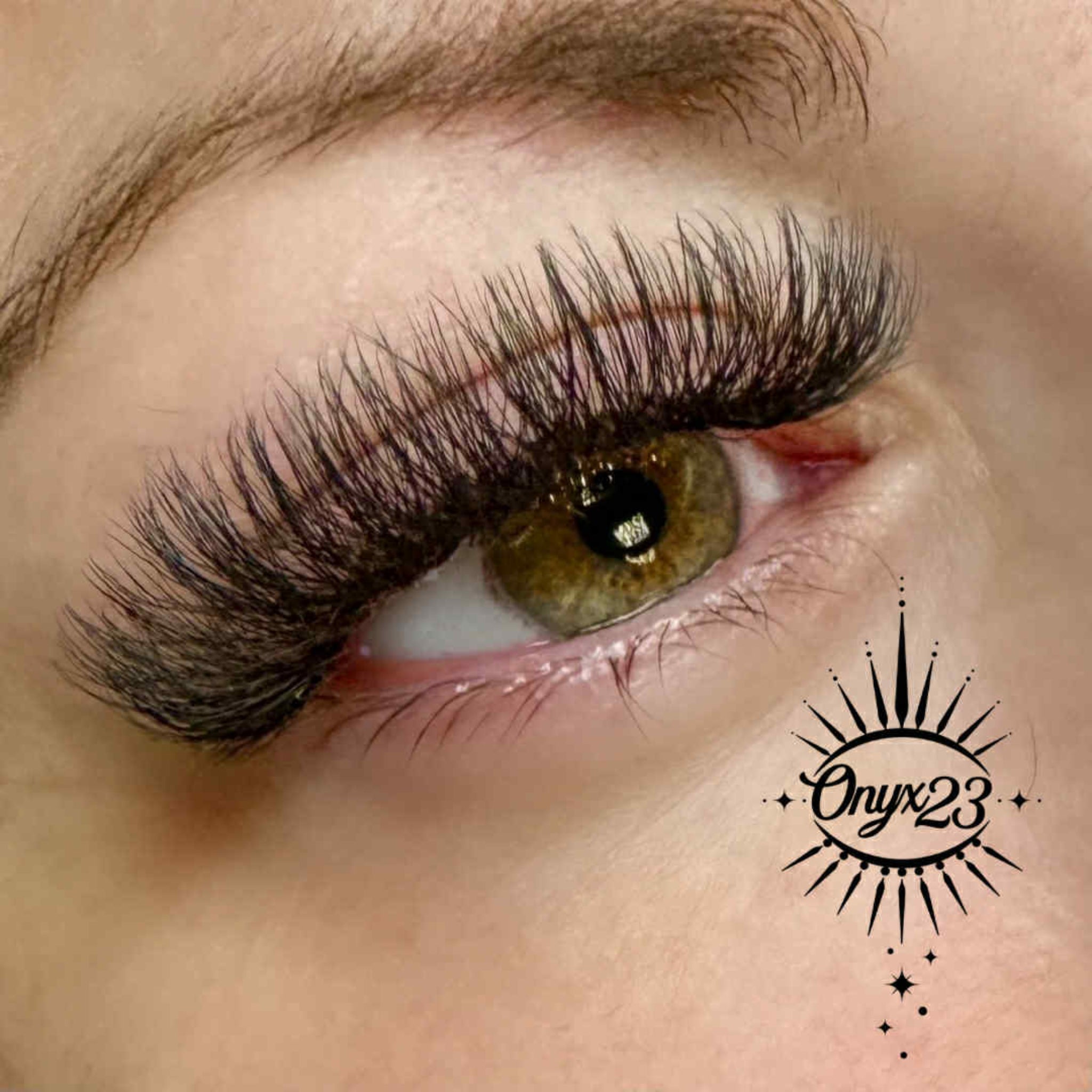 8D Clover Lash 16 Row Mixed Tray