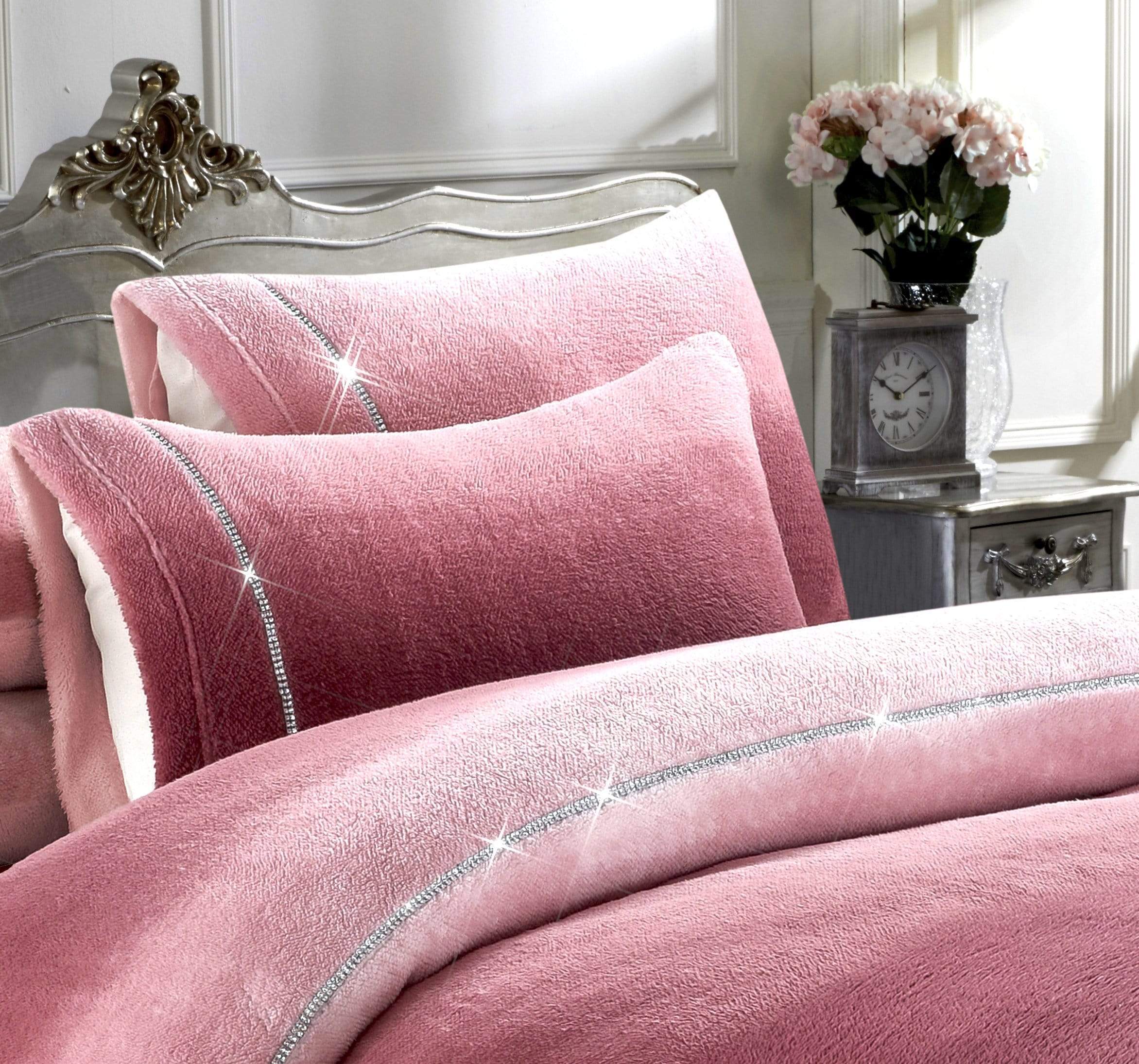 OLIVIA ROCCO Ombre Teddy Fleece Duvet Set With Diamante Detailing Two-Tone Luxury Bedding