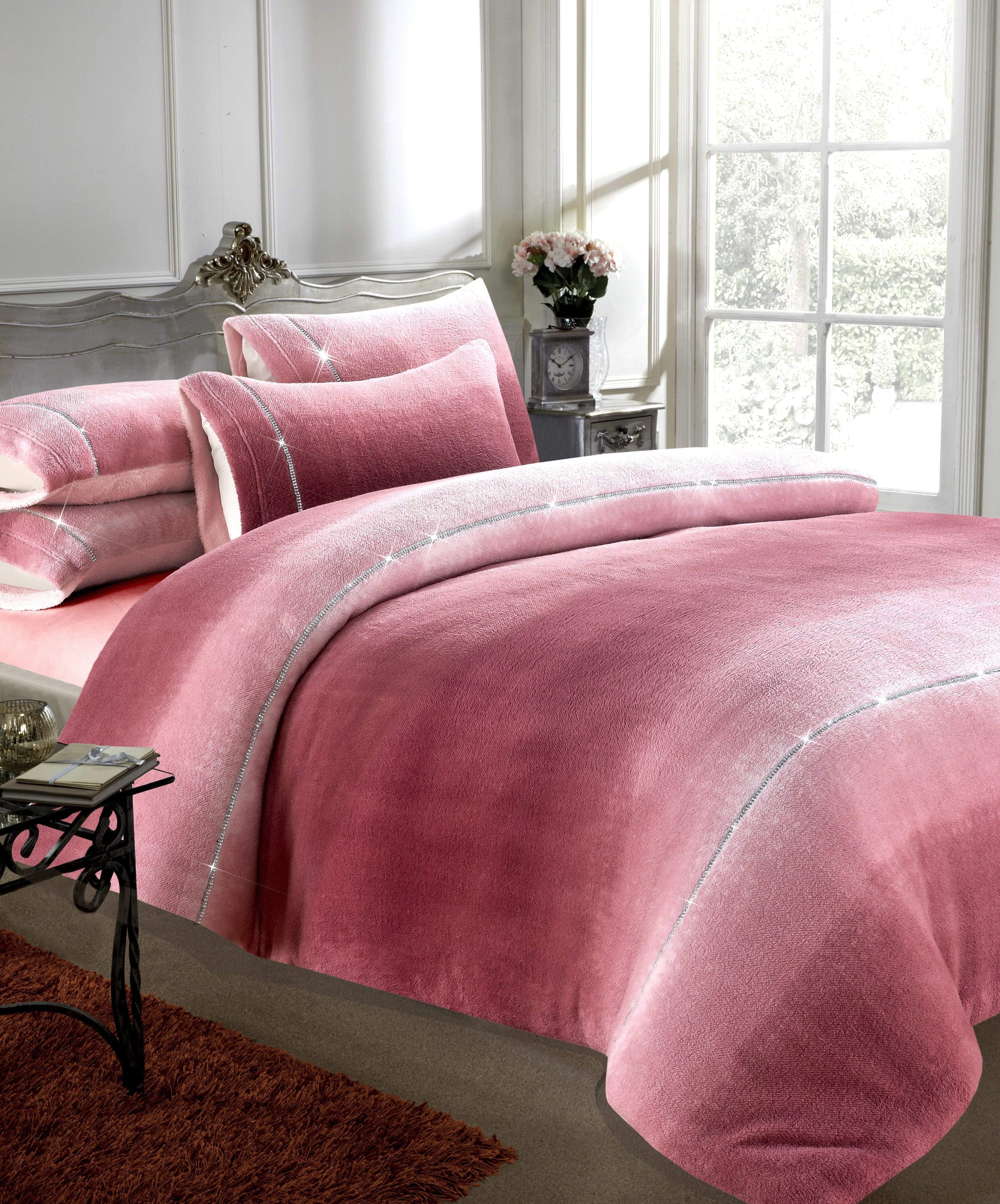 OLIVIA ROCCO Ombre Teddy Fleece Duvet Set With Diamante Detailing Two-Tone Luxury Bedding