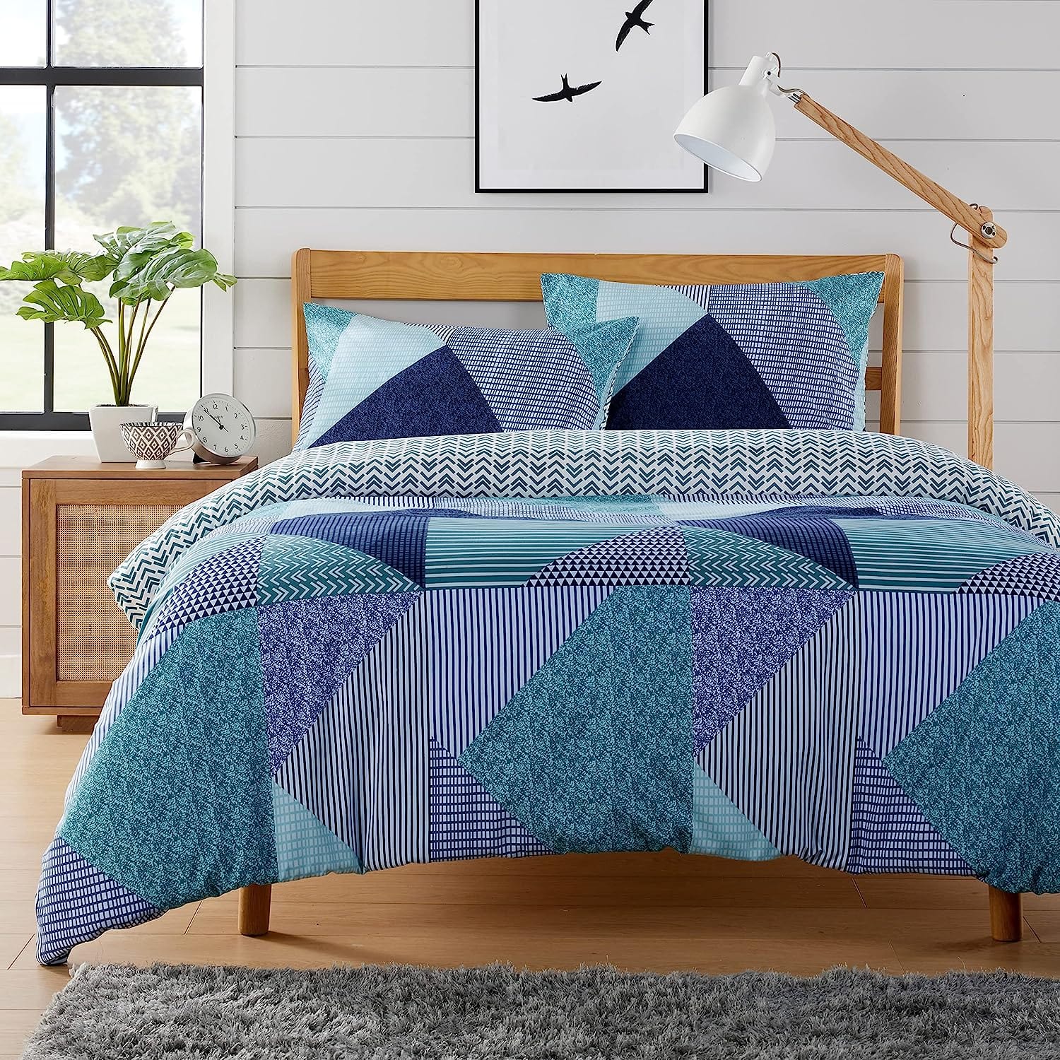 OLIVIA ROCCO Jasper Teal Printed Duvet Cover Set Easy Care With Button Closure for a Hotel-Style Bedroom Refresh