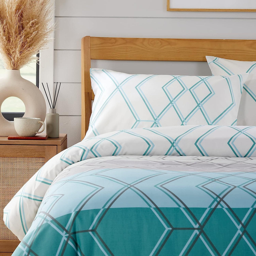 OLIVIA ROCCO Havanna Geo Reversible Luxury Cotton Blend Duvet Cover Set With Pillowcases