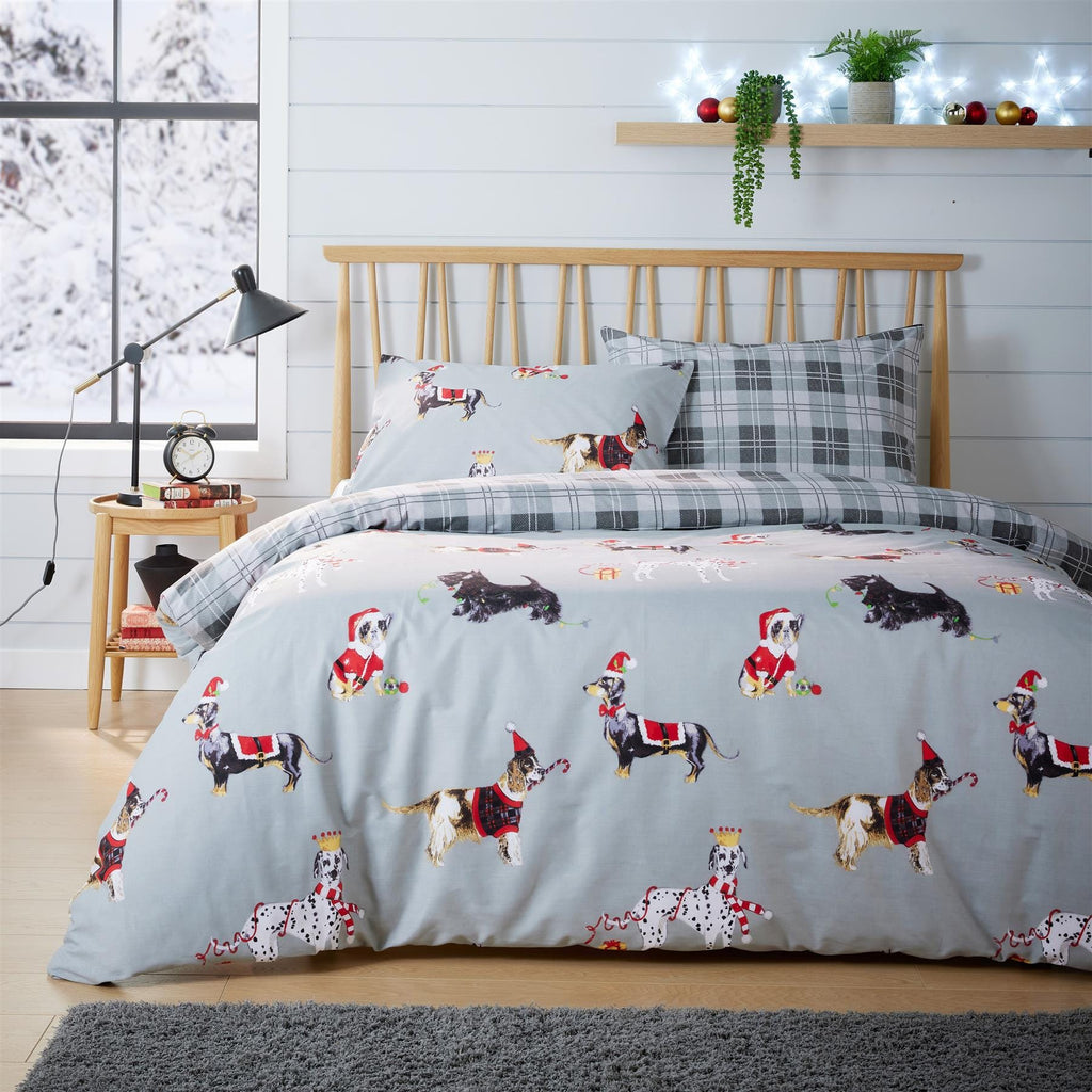 OLIVIA ROCCO Reversible Christmas Dogs Pattern Duvet Cover Set Cotton Rich OEKO TEX