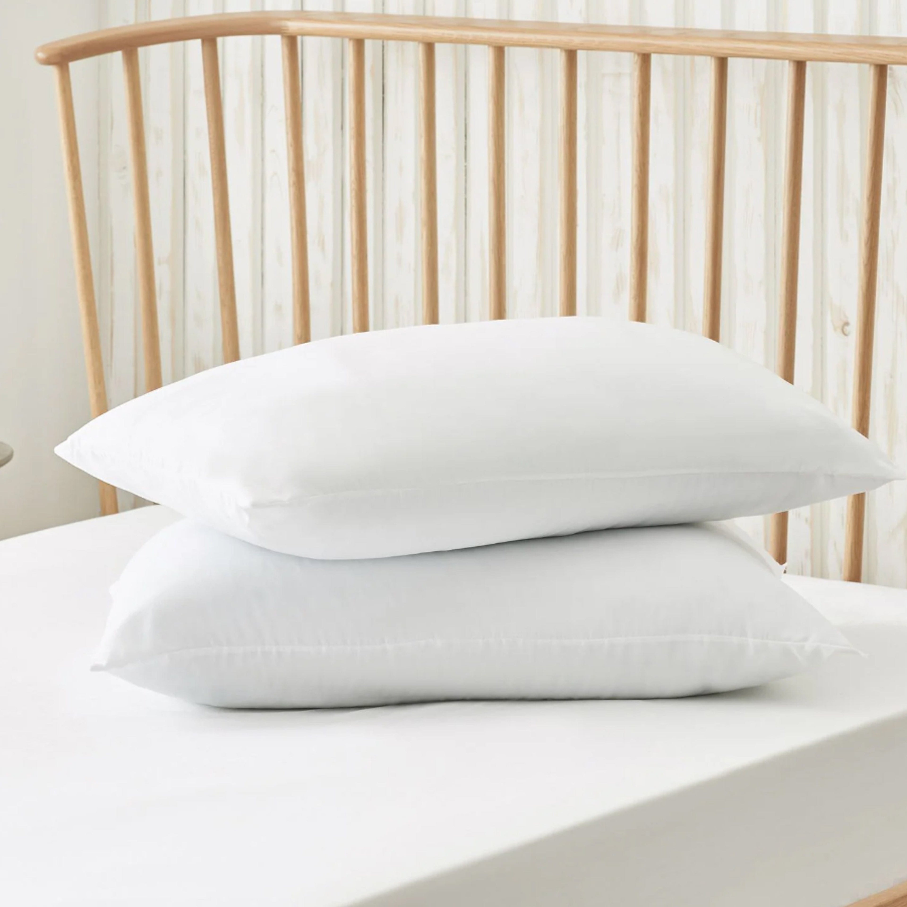 OLIVIA ROCCO 2 Pack Egyptian Cotton Blend Pillows Hotel Quality Soft Medium Support