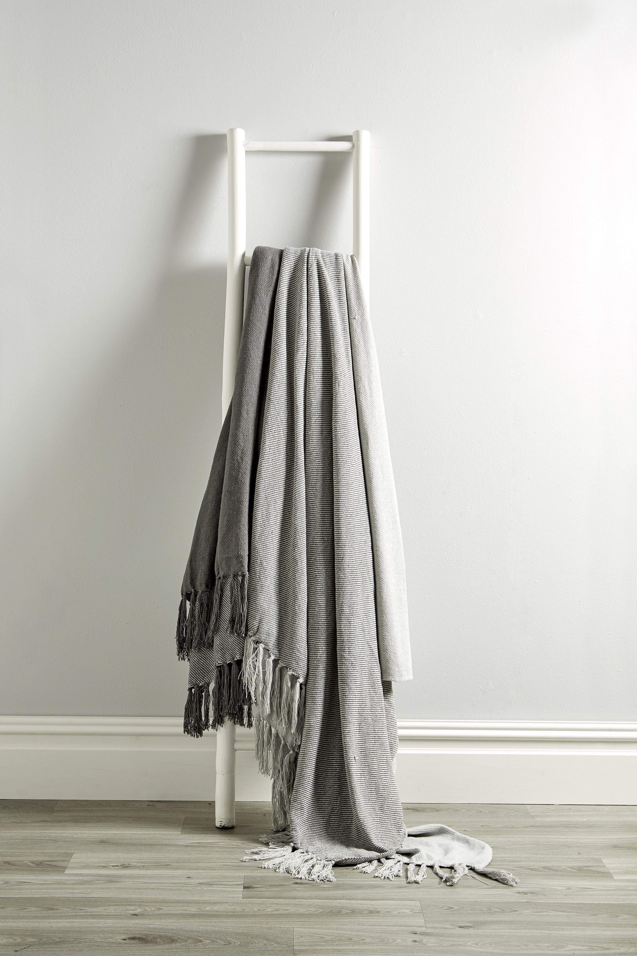 OLIVIA ROCCO Handwoven Large Check Pure Indian Cotton Throw Blanket With Tassels Eco
