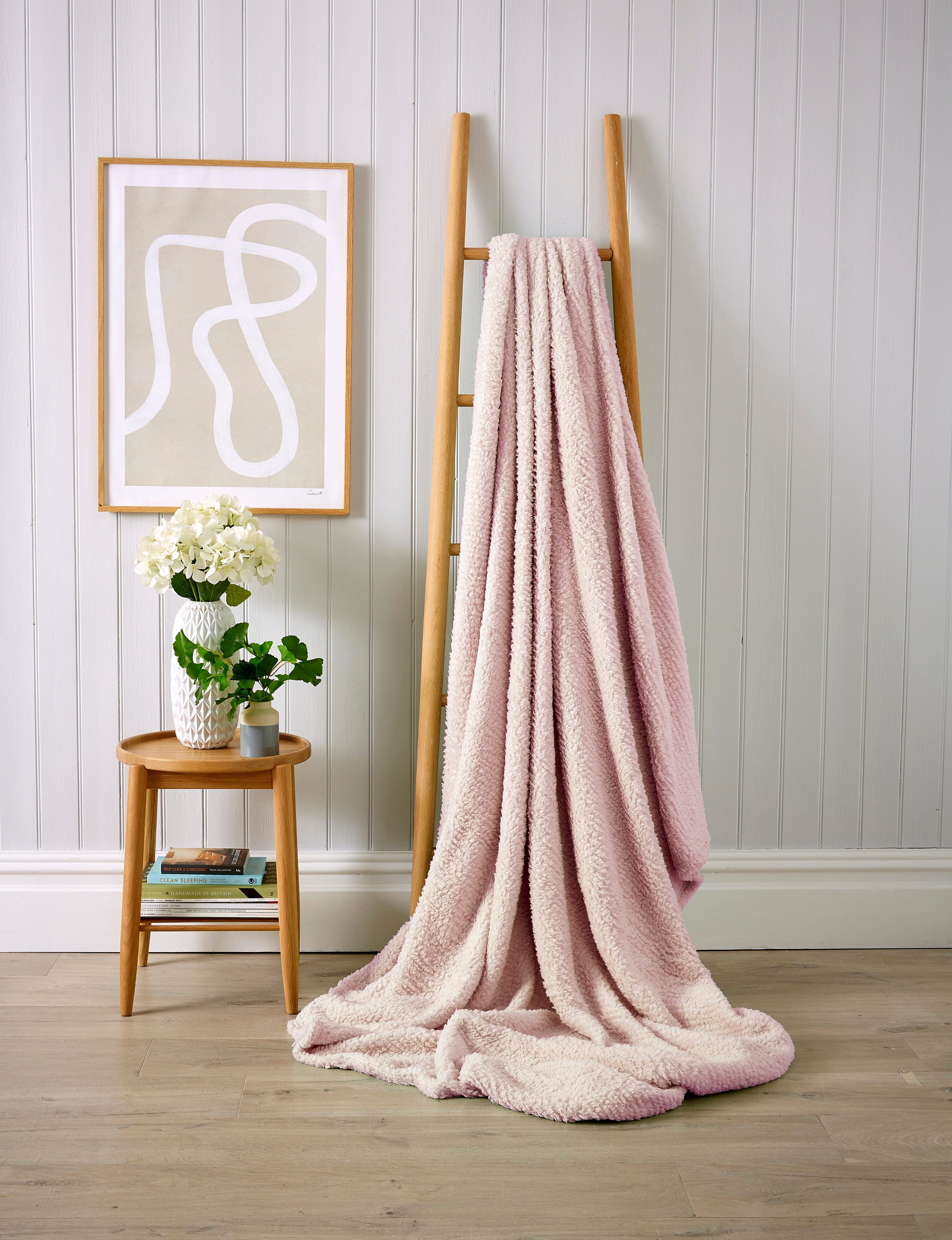 OLIVIA ROCCO Oversized Teddy Throw Blanket Super Soft Faux Fur Fleece For Sofa Or Bed