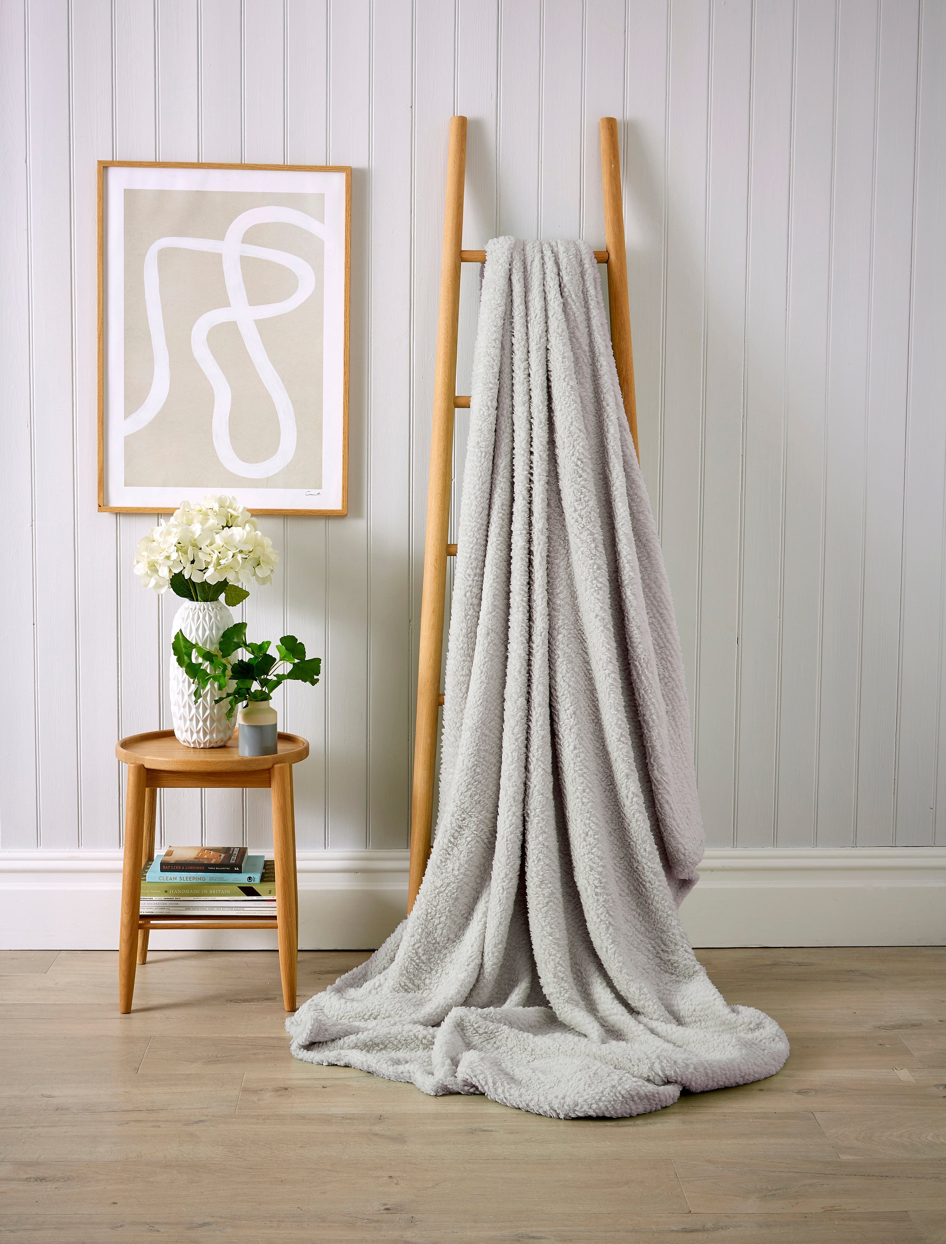 OLIVIA ROCCO Oversized Teddy Throw Blanket Super Soft Faux Fur Fleece For Sofa Or Bed