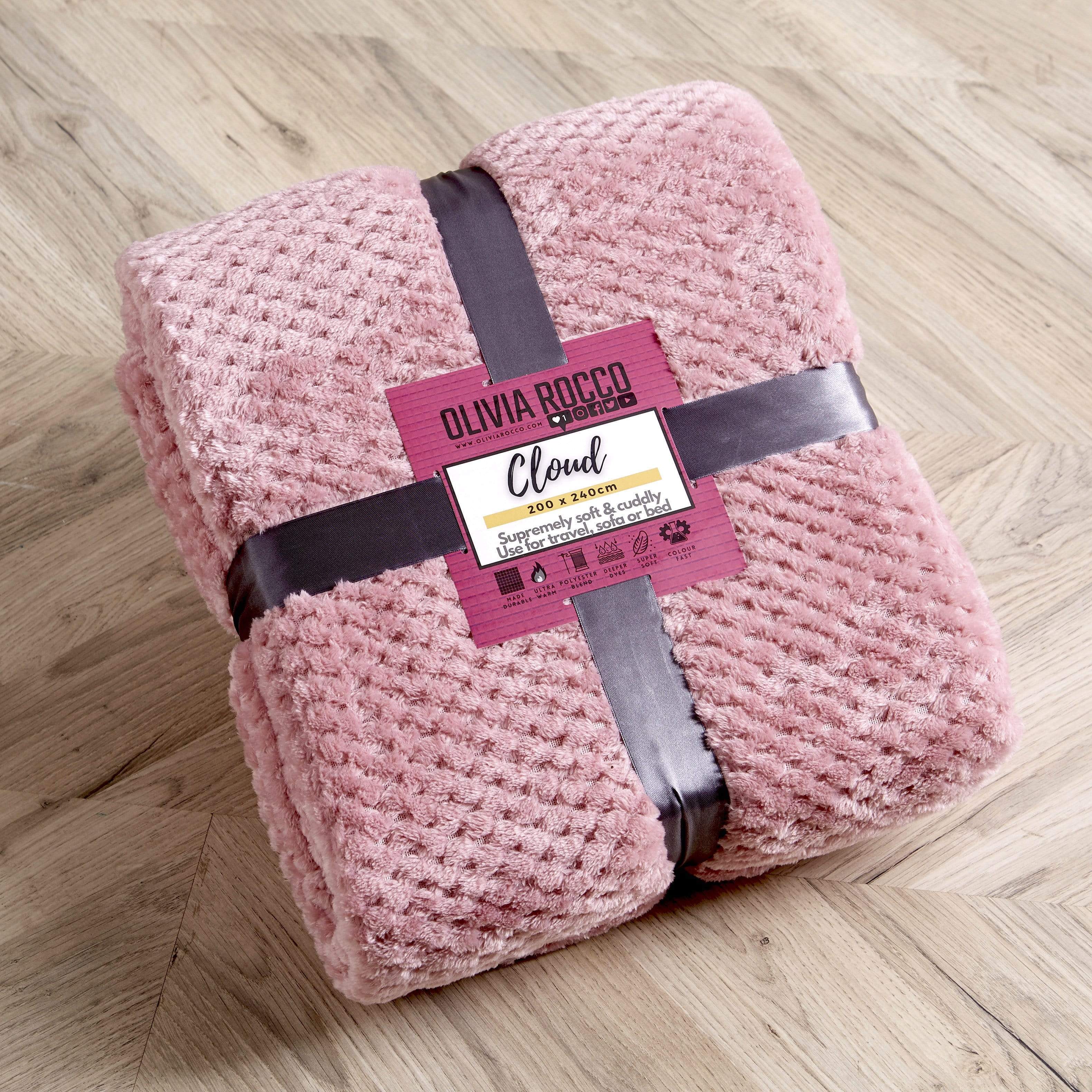 OLIVIA ROCCO Cloud Honeycomb Throw Oversized Chunky Soft Fleece Blanket Faux Fur