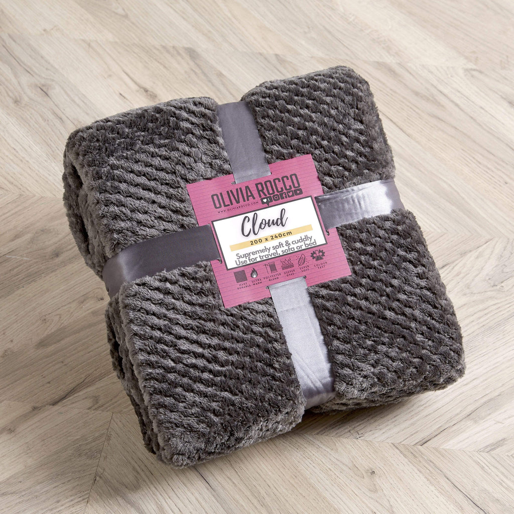 OLIVIA ROCCO Cloud Honeycomb Throw Oversized Chunky Soft Fleece Blanket Faux Fur