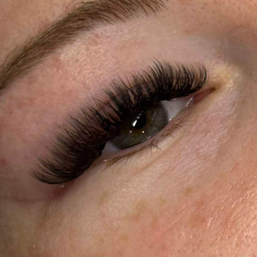 Volume Lashes Single Length 16 Row Tray