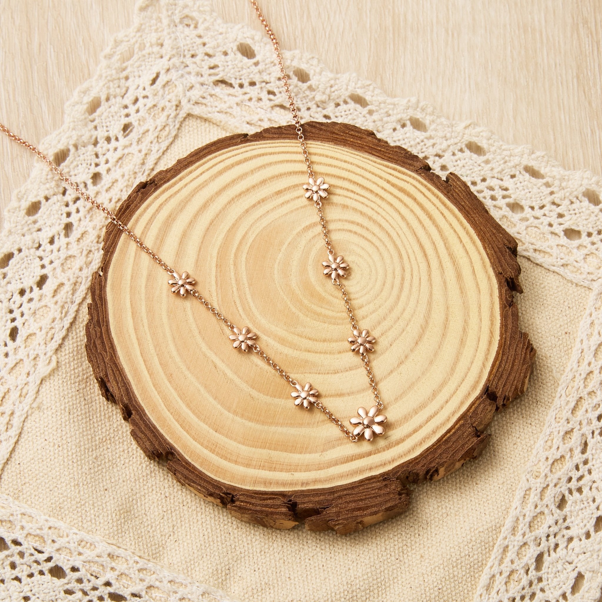 Rose Gold Plated Multi Daisy Necklace