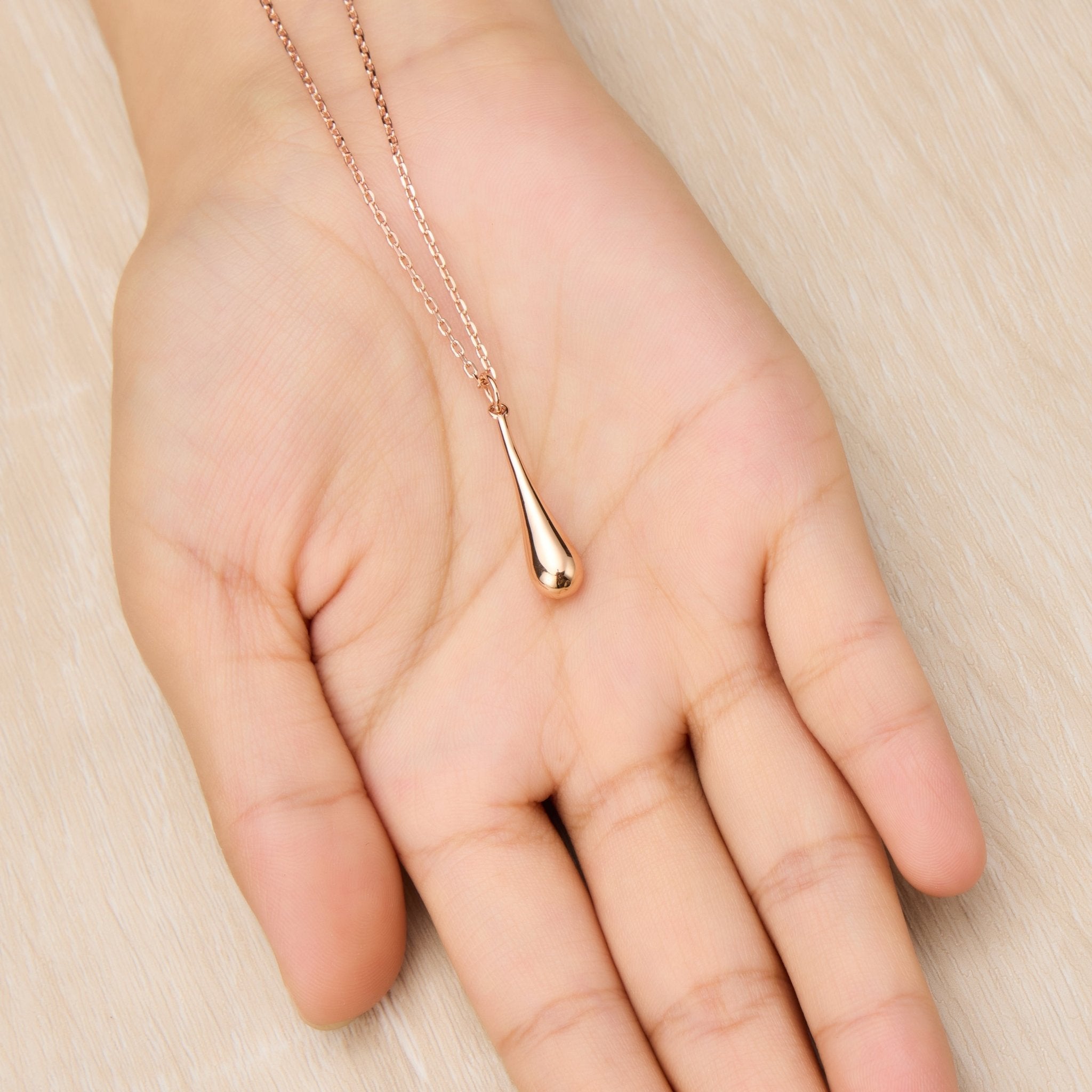 Rose Gold Plated Teardrop Necklace