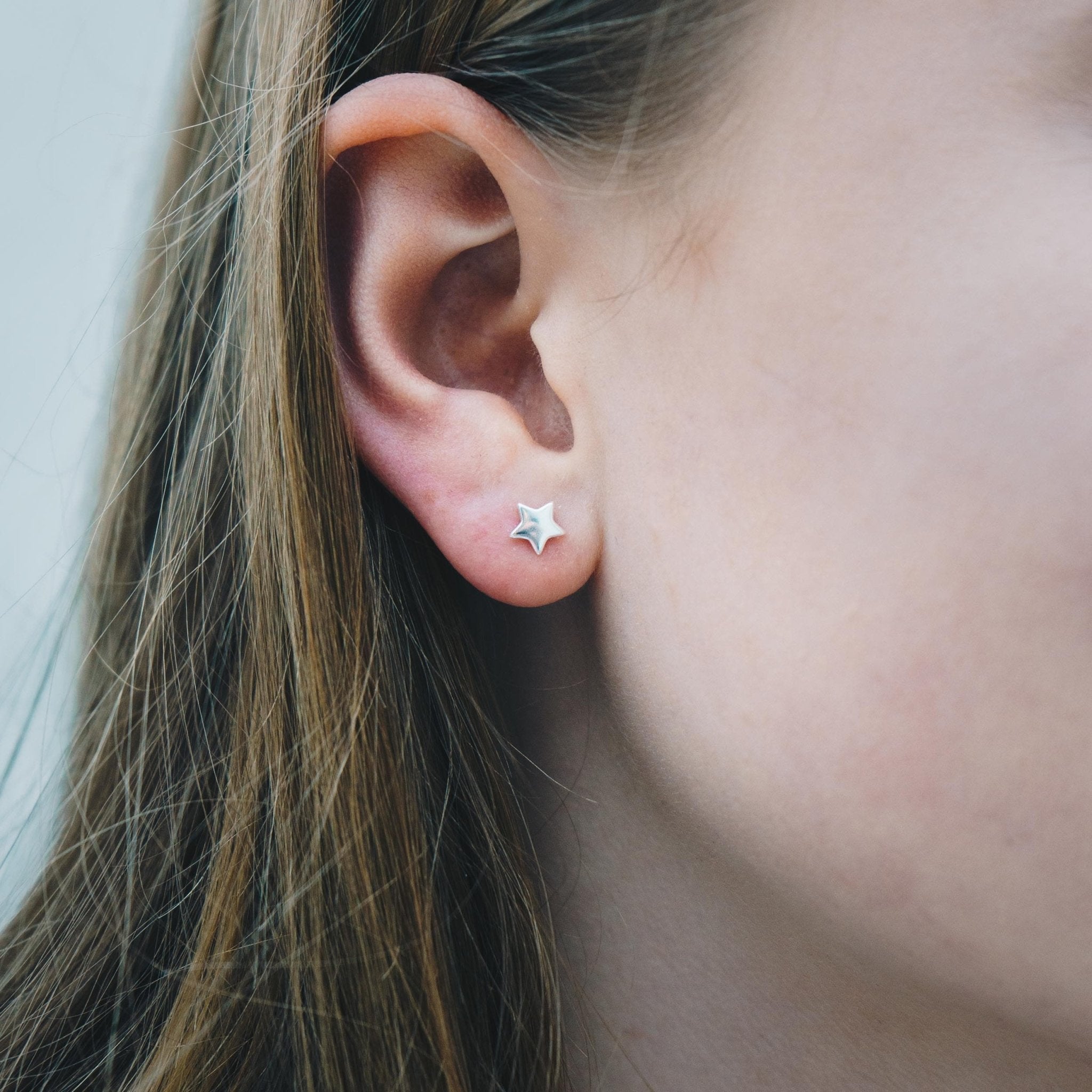 Sterling Silver Niece Quote Star Earrings
