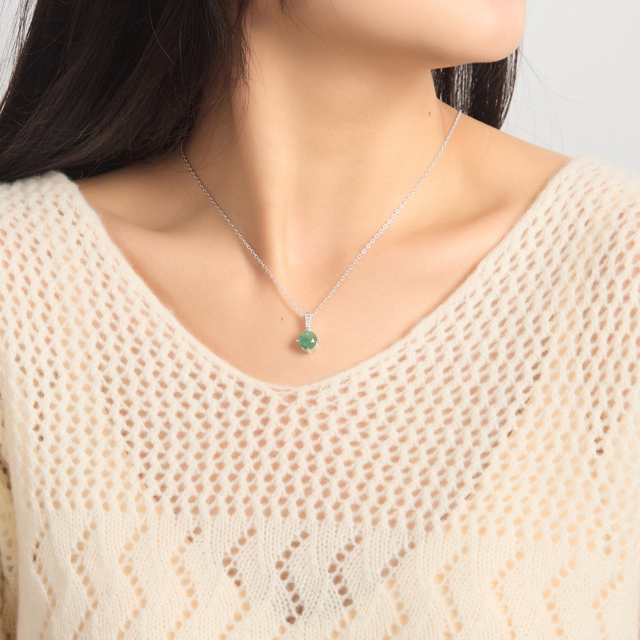 Sterling Silver Green Aventurine Gemstone Necklace
