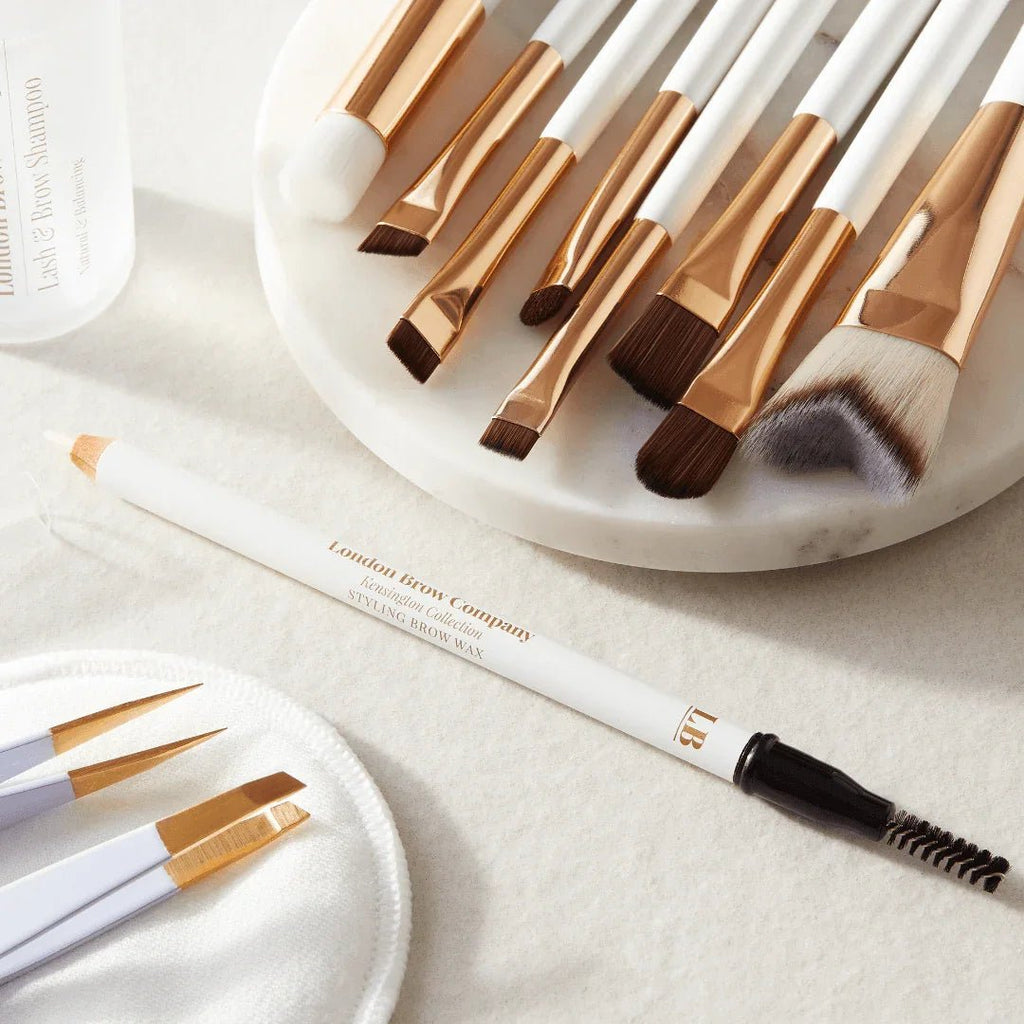 Brow Primer and Styling Pencil including Brush 2-in-1