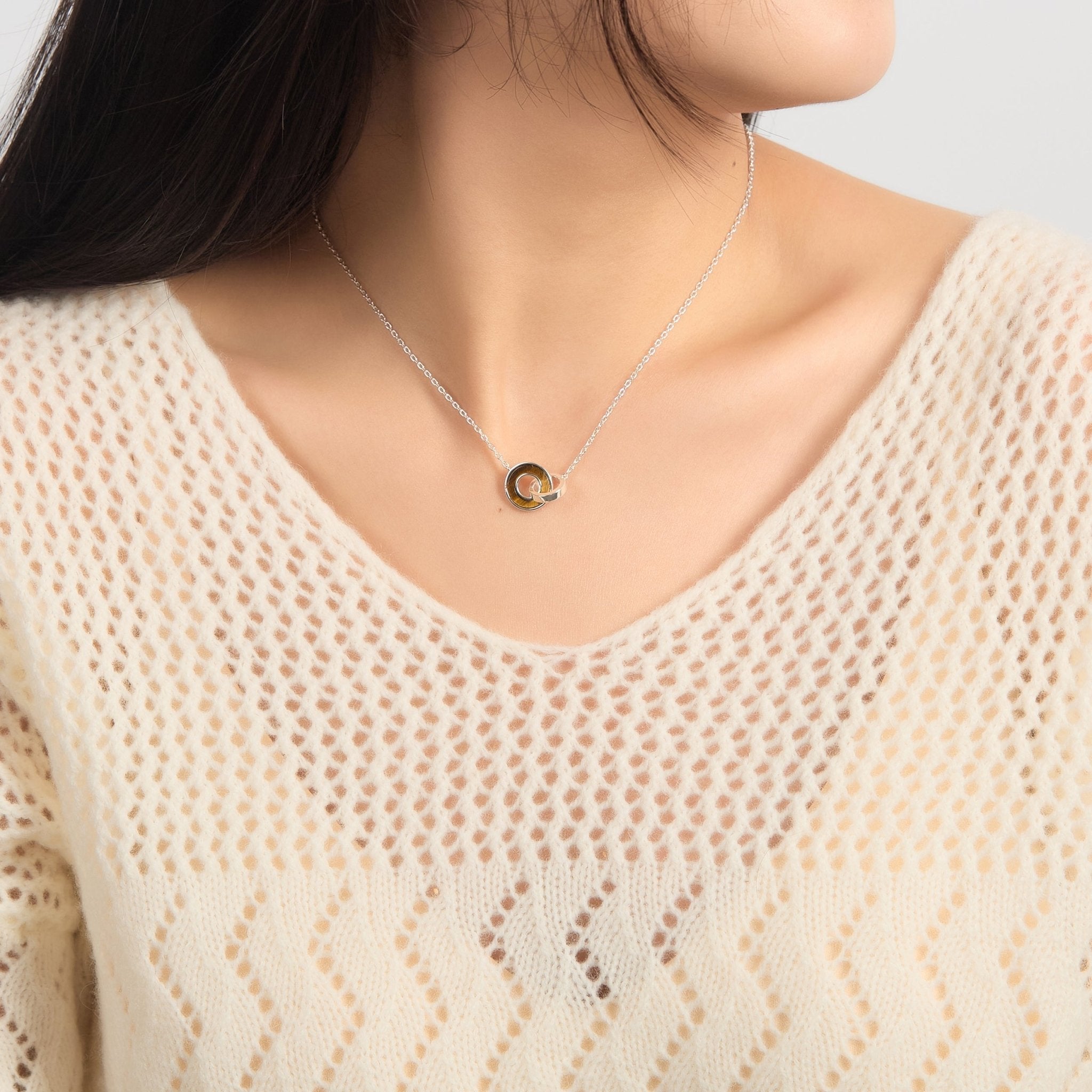 Tigers Eye Gemstone Circle Link Necklace